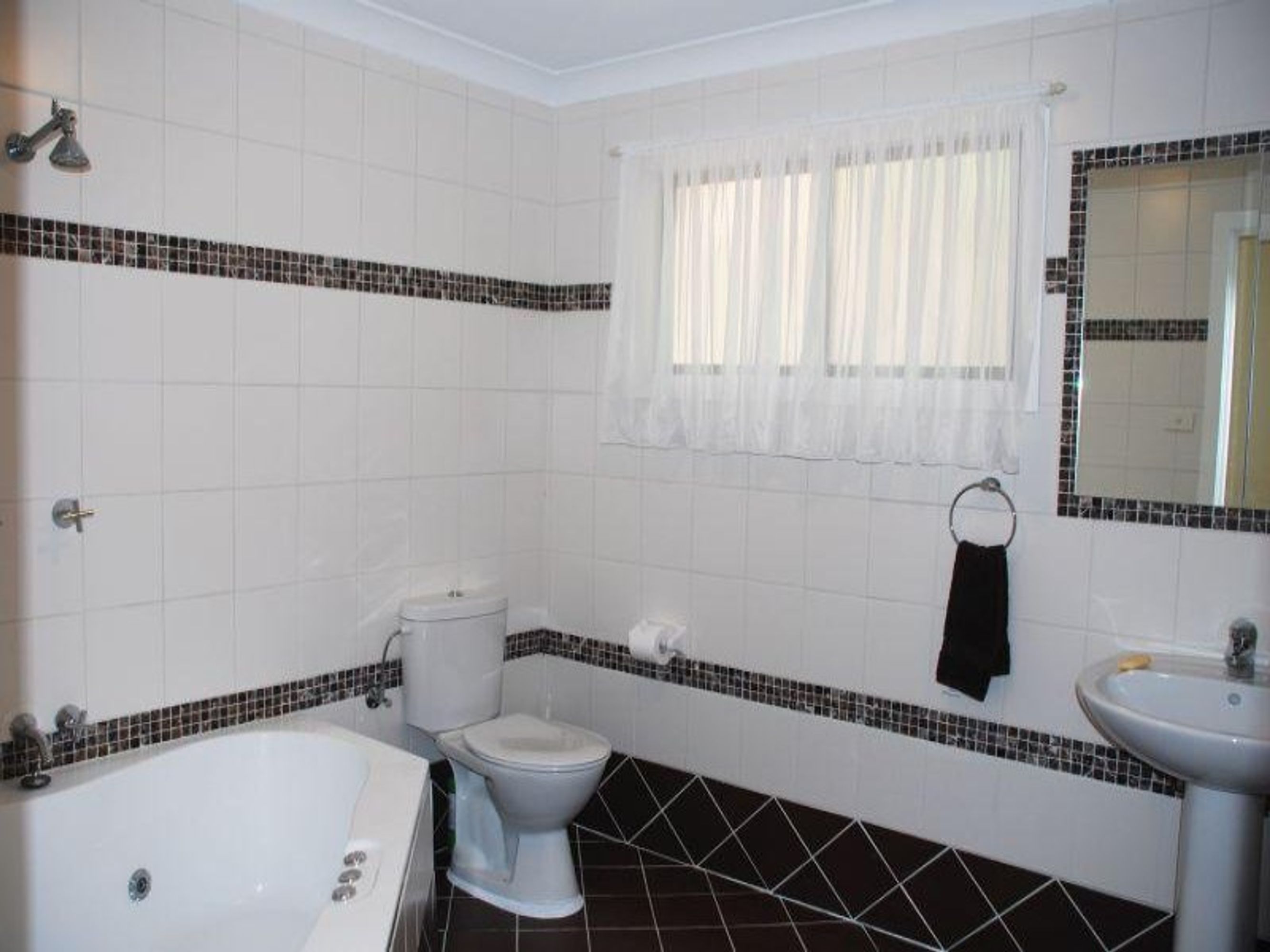 47 Fitzgerald St, Katoomba - Thumbnail 5