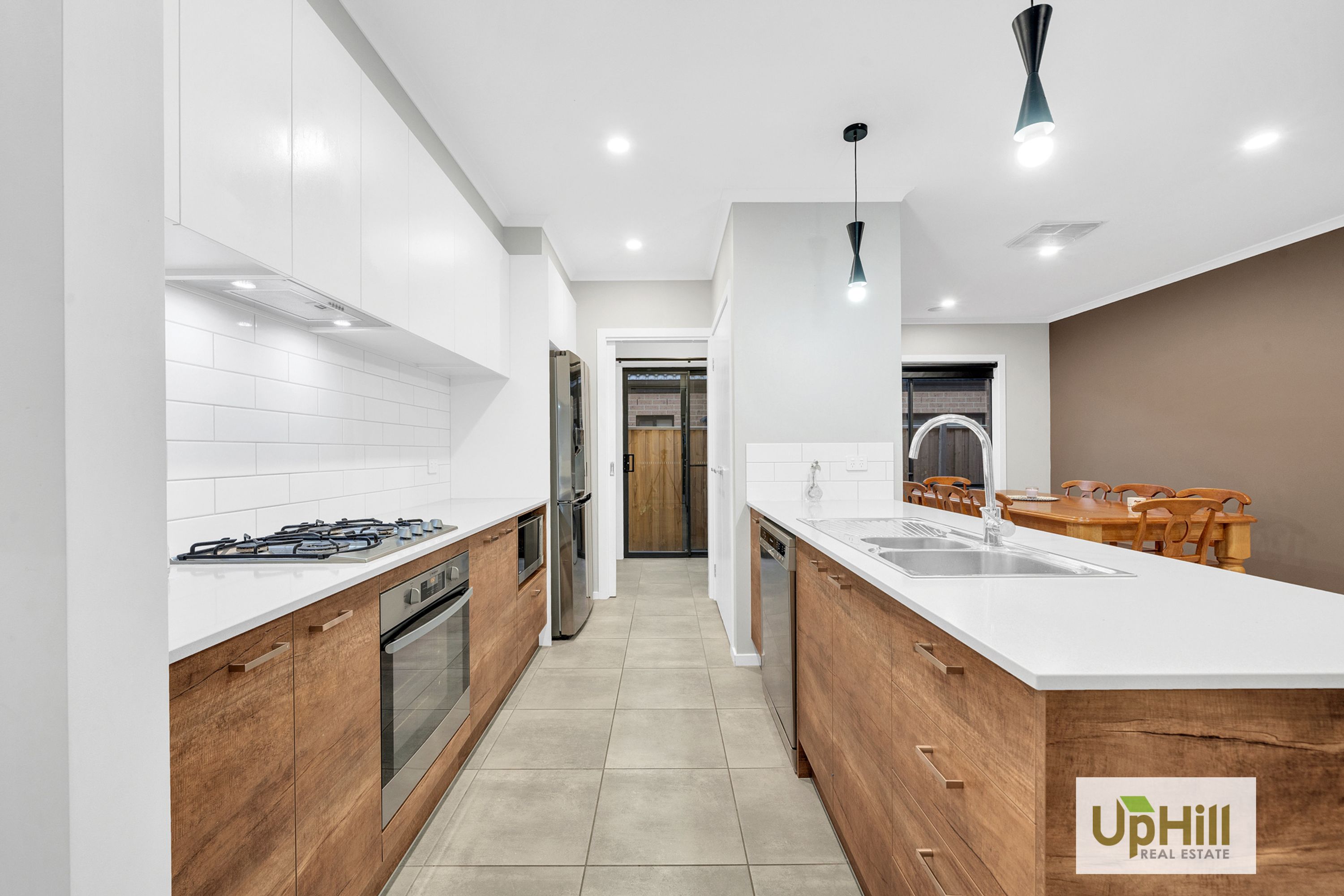 61 Stature Avenue, Clyde North - Thumbnail 7