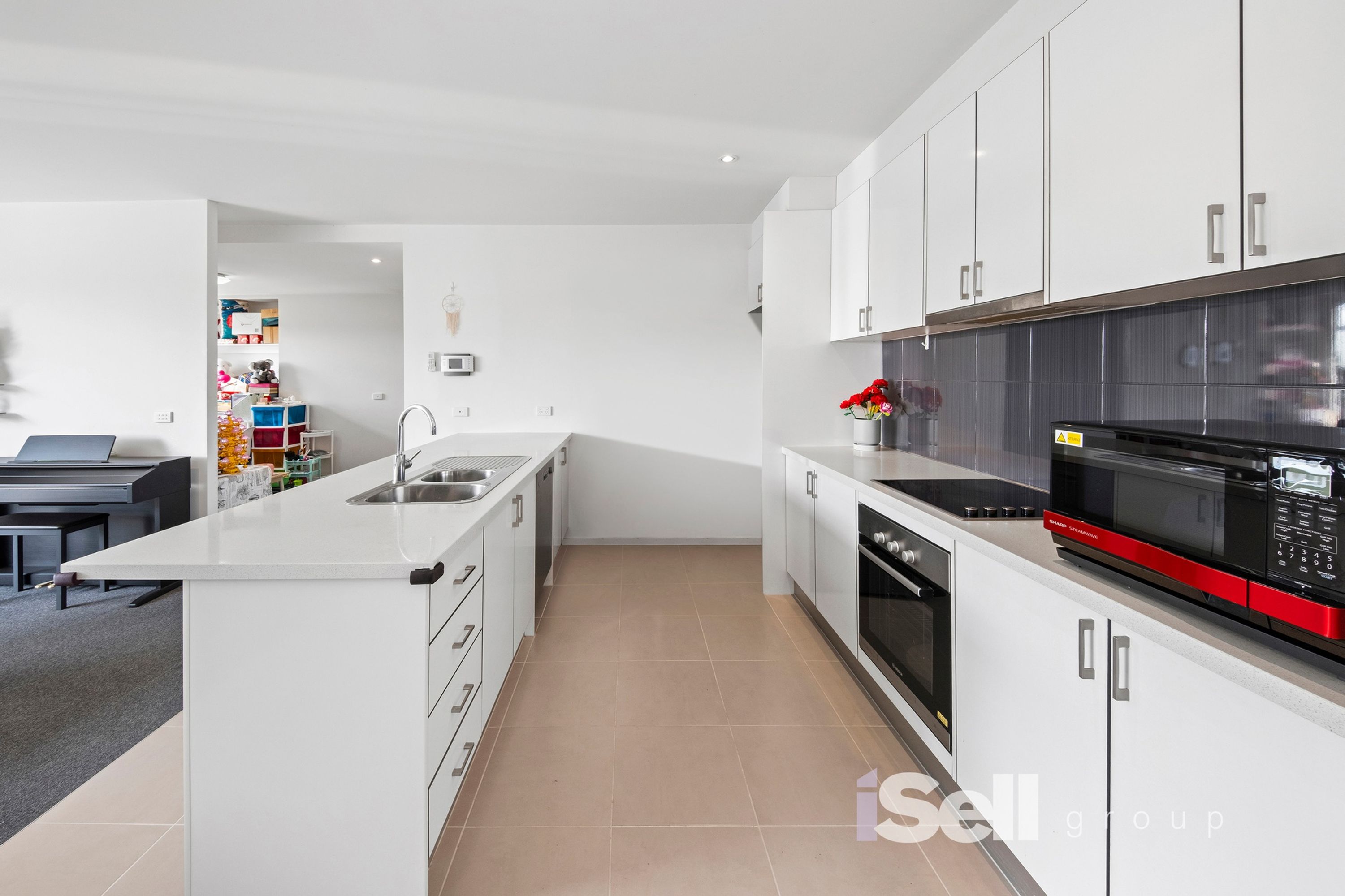 11/3 Virginia Street, Springvale - Thumbnail 5