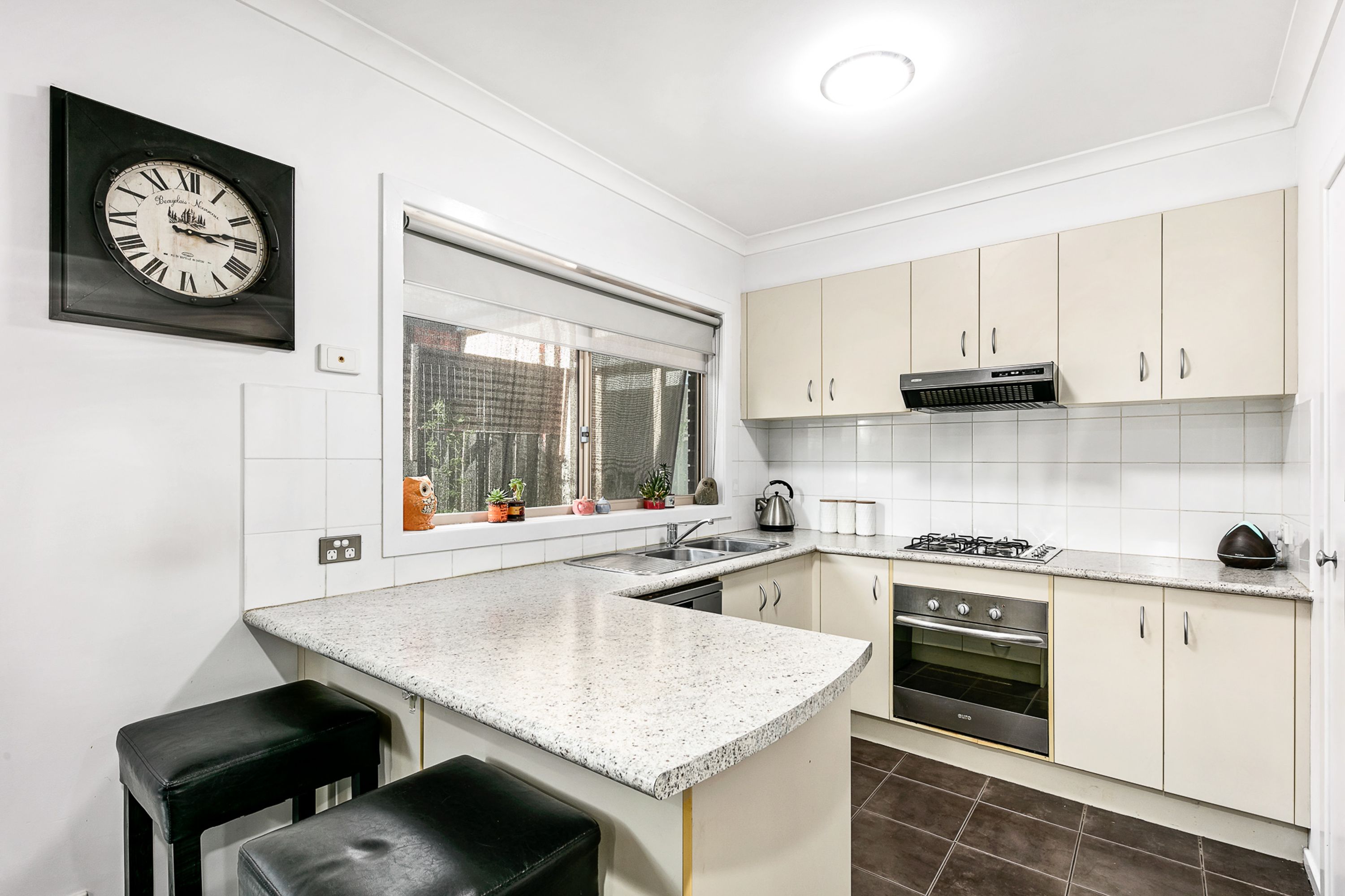 4/15A Hooker Road, Werribee, VIC 3030, Werribee - Thumbnail 3