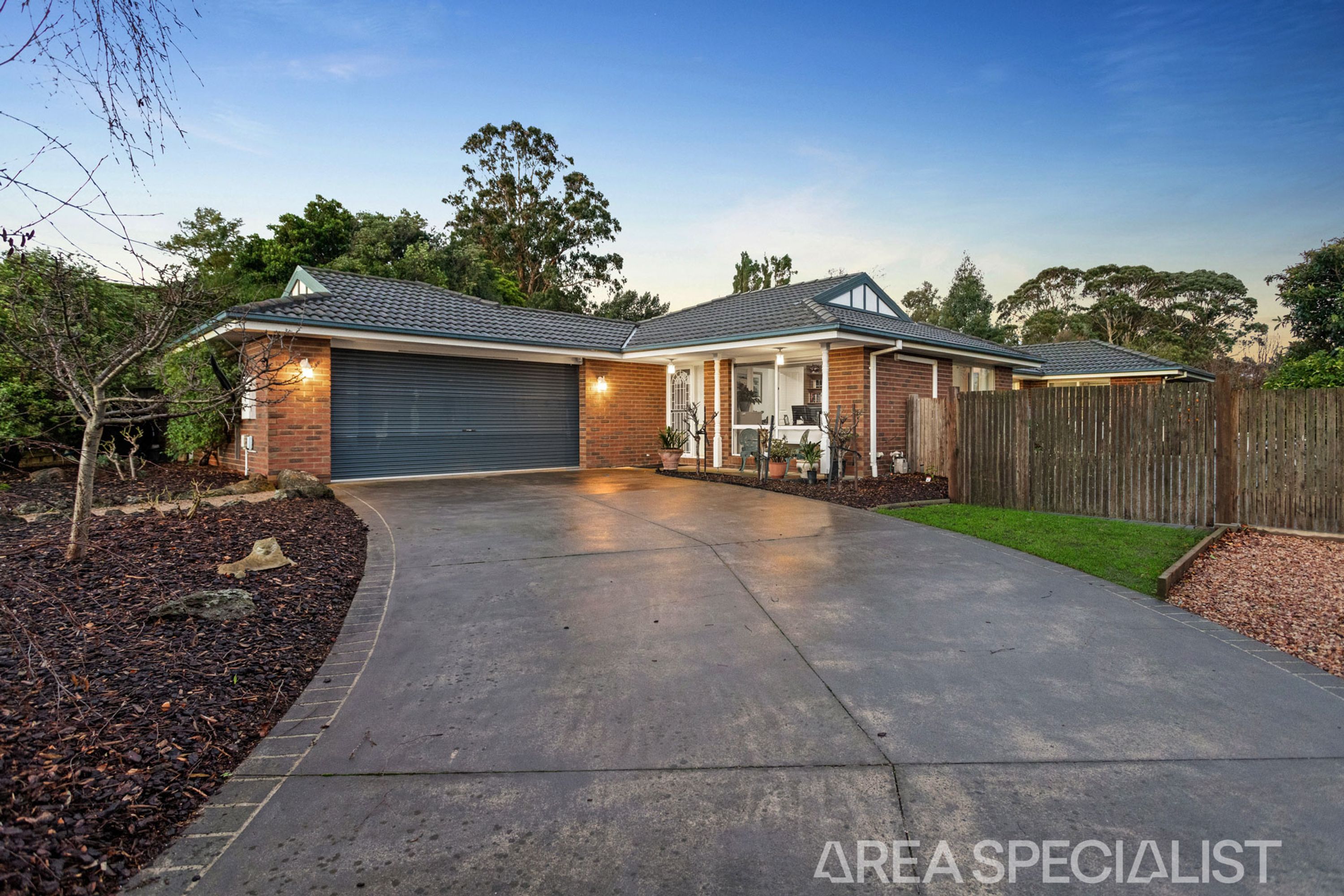 5 Sunny Vale Drive, Langwarrin, Langwarrin - Image 1