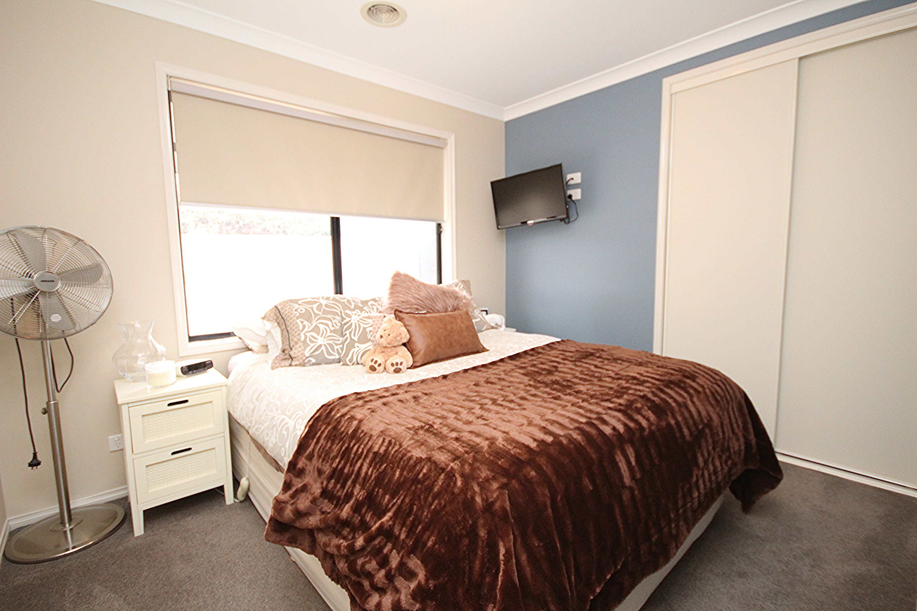 2 Perry Drive, Horsham VIC 3400, Horsham - Thumbnail 8