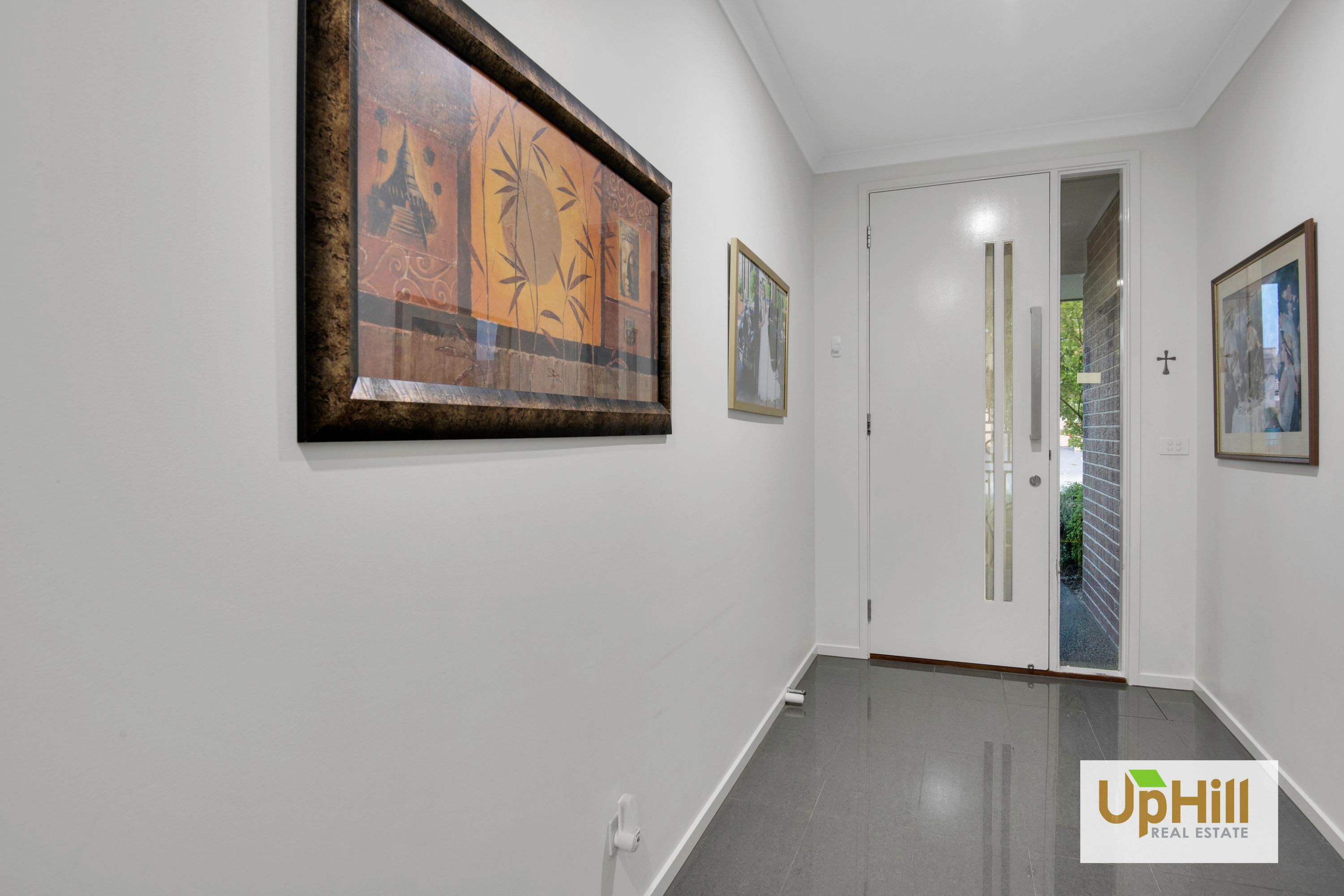 20 Forest Drive, Clyde North - Thumbnail 2