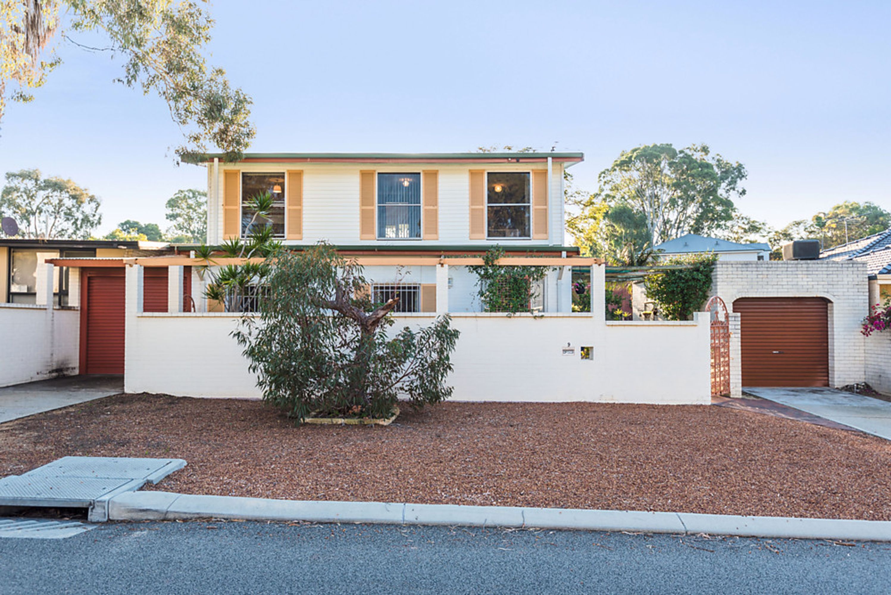 9 Buxton Road