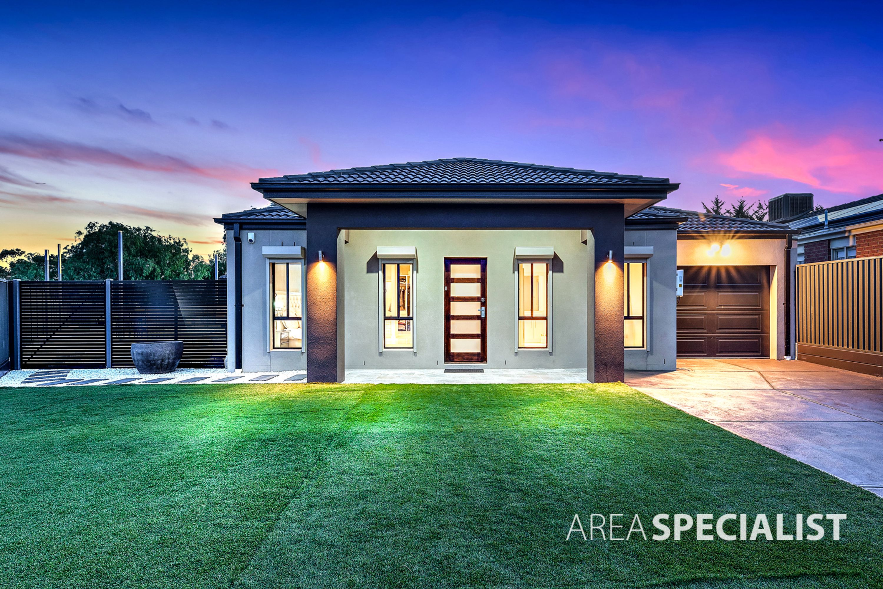 30 Paringa Way, Burnside VIC 3023, Burnside - Thumbnail 2