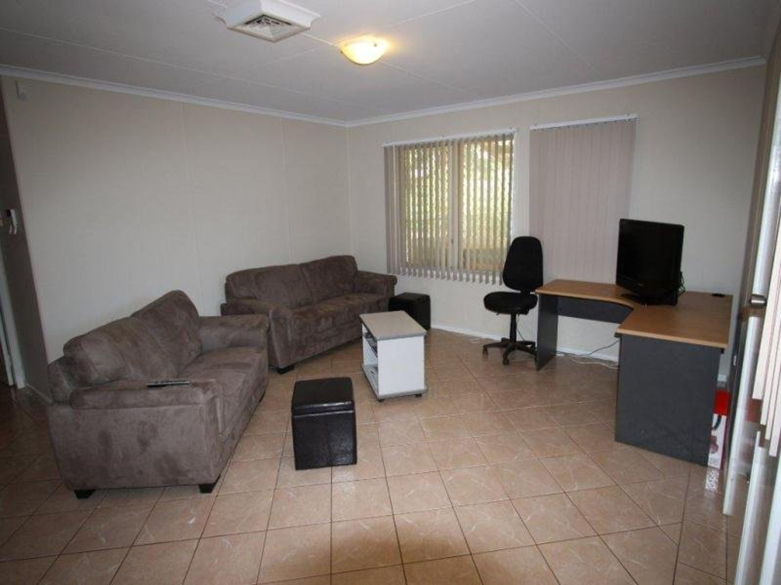 43 Lawson Street, South Hedland, South Hedland - Thumbnail 3
