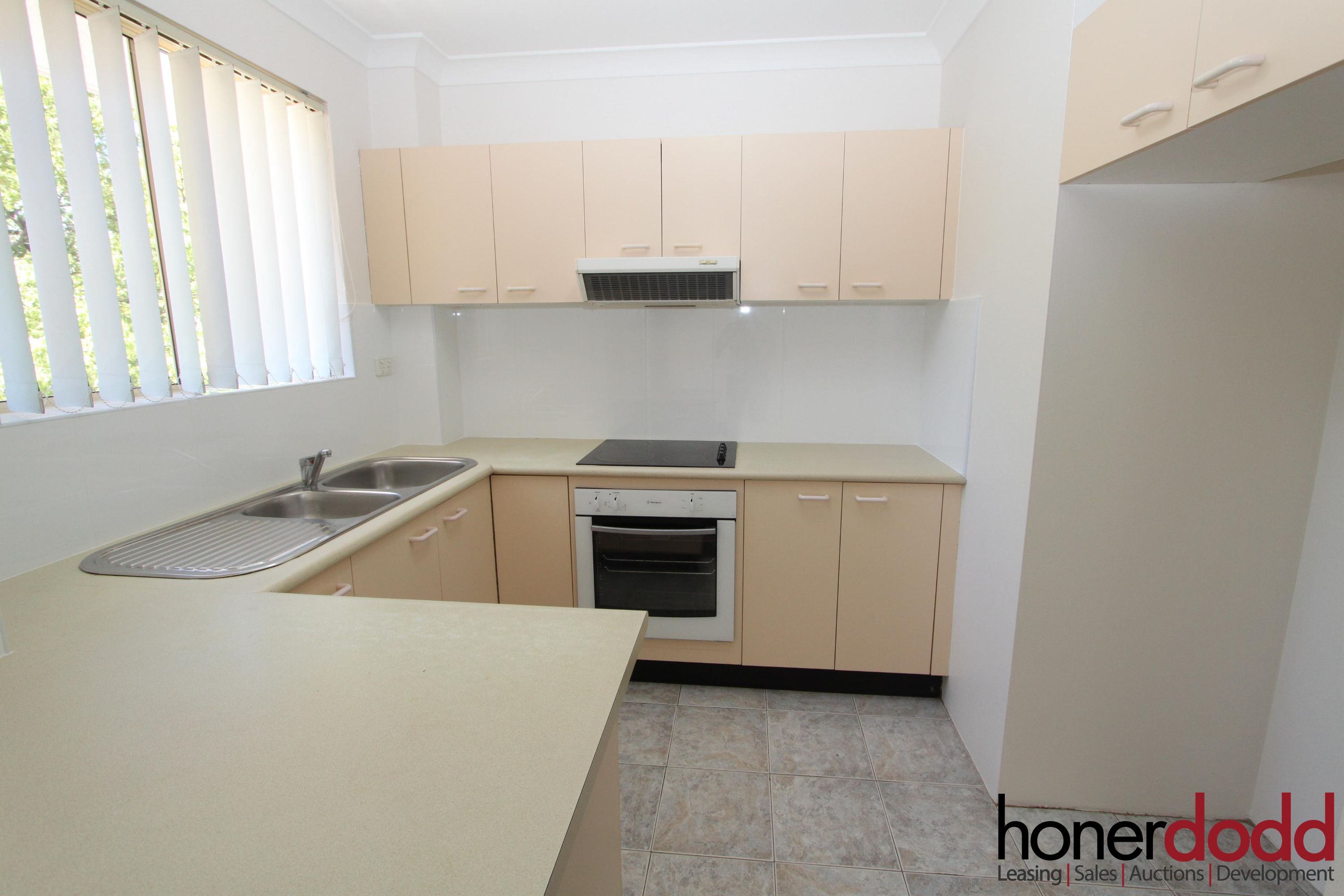 9/18-22 Chapel Street, Rockdale, Rockdale - Thumbnail 3