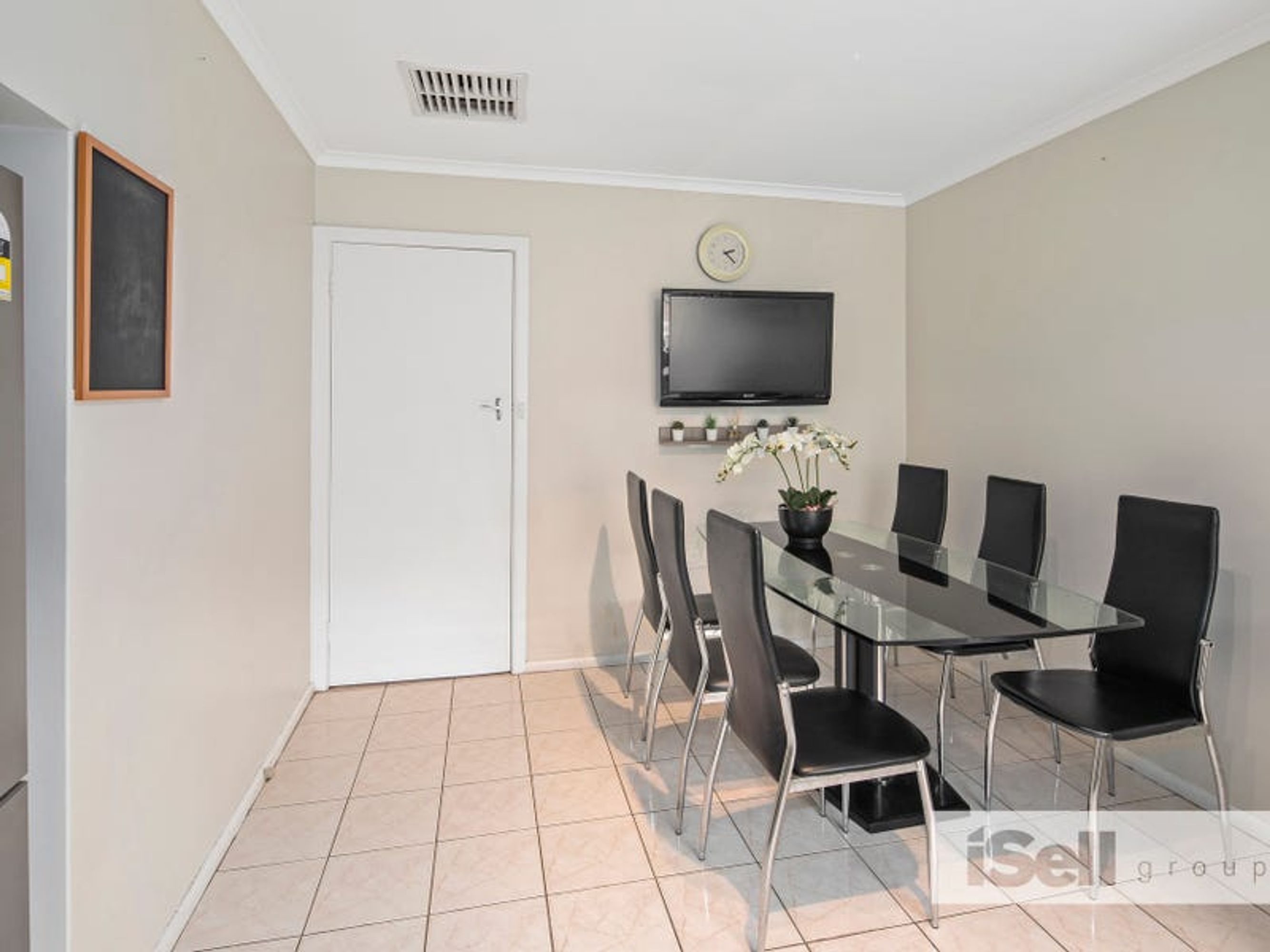 45 Gove Street, Springvale - Thumbnail 4