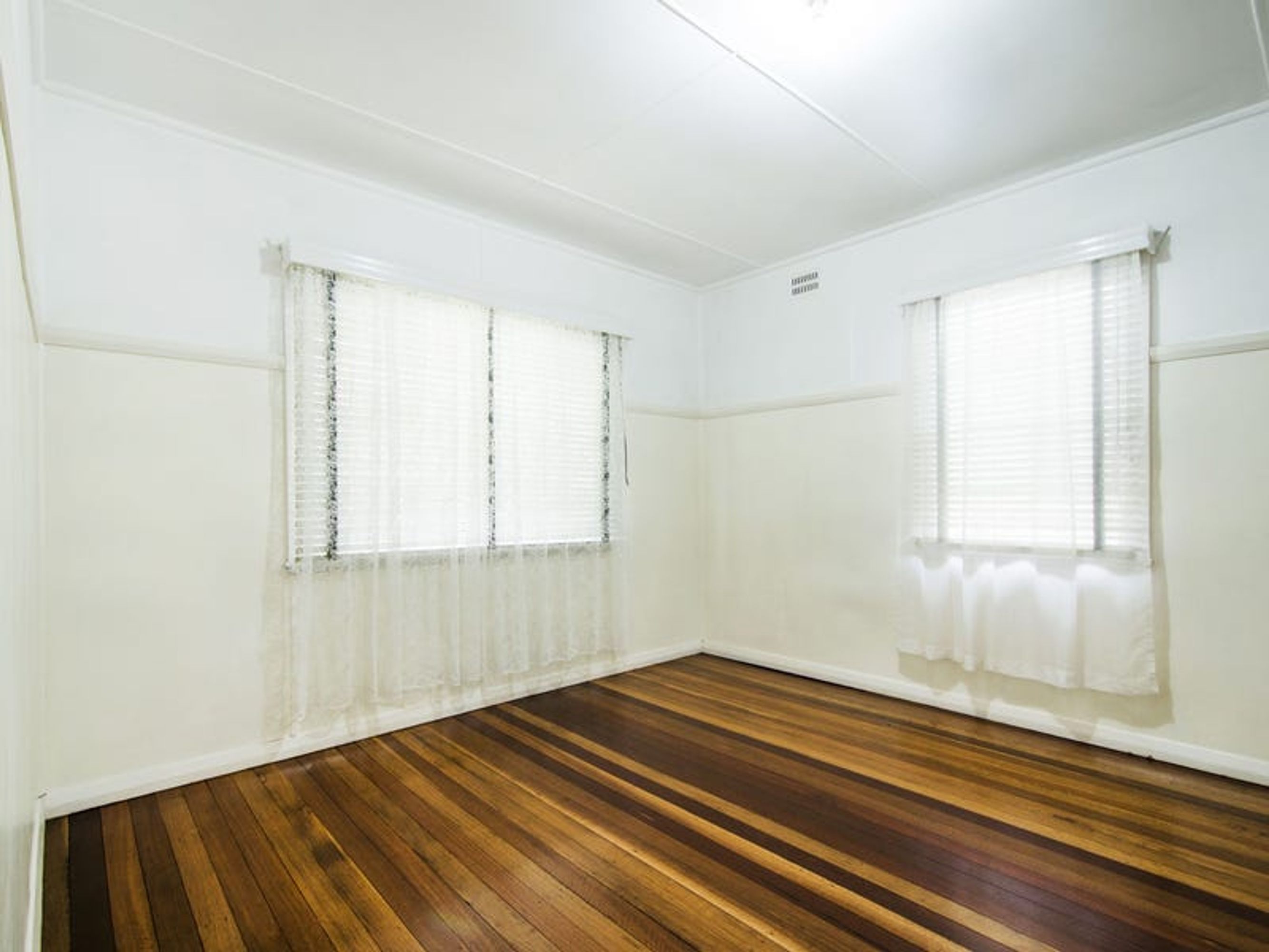 130 Powell Street, Grafton - Thumbnail 7