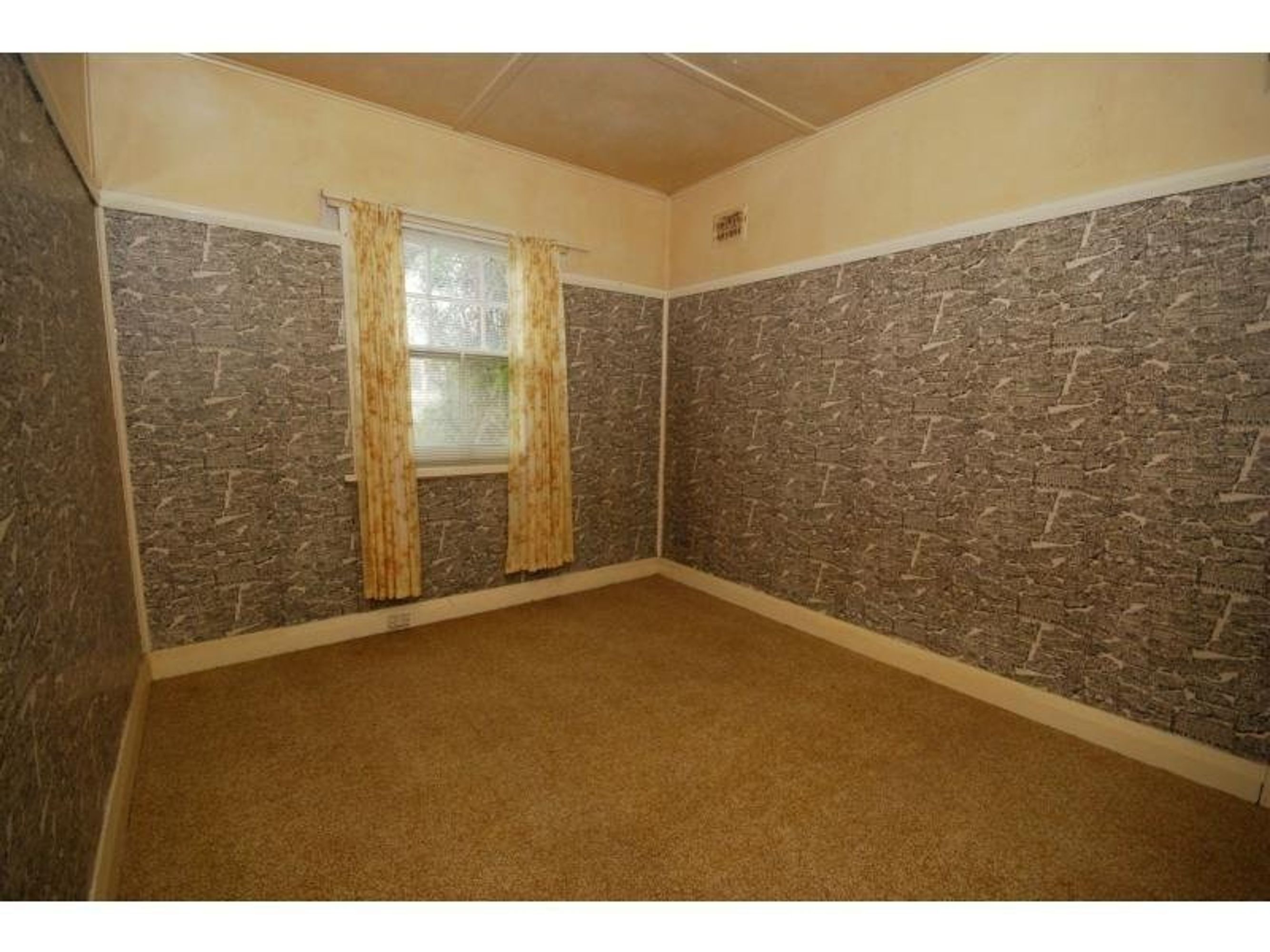 129 Lurline Street, Katoomba - Thumbnail 8