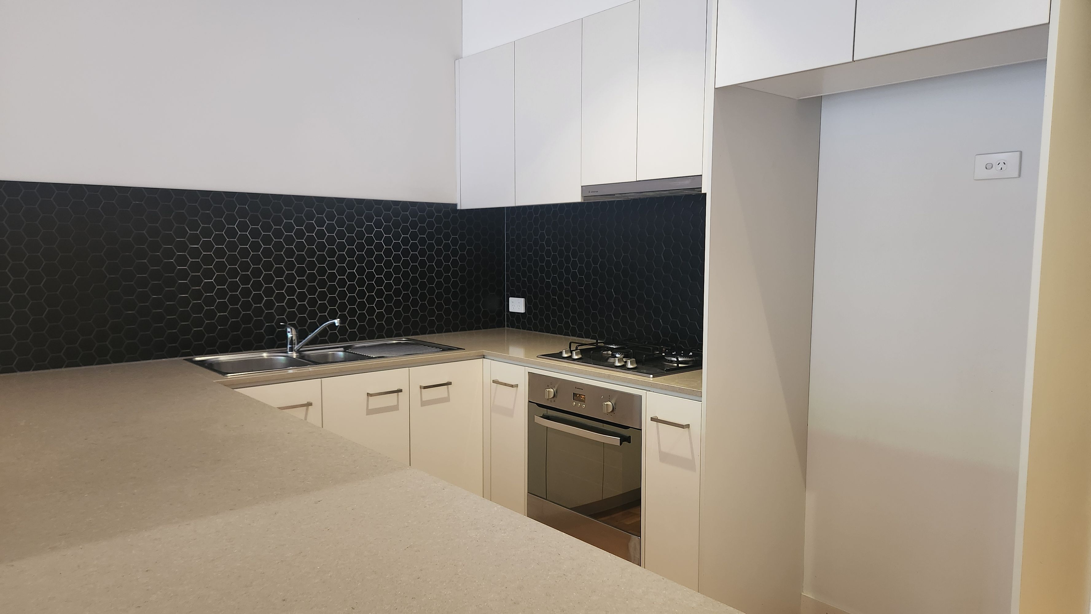 83 Campaspe Way, Point Cook - Thumbnail 2