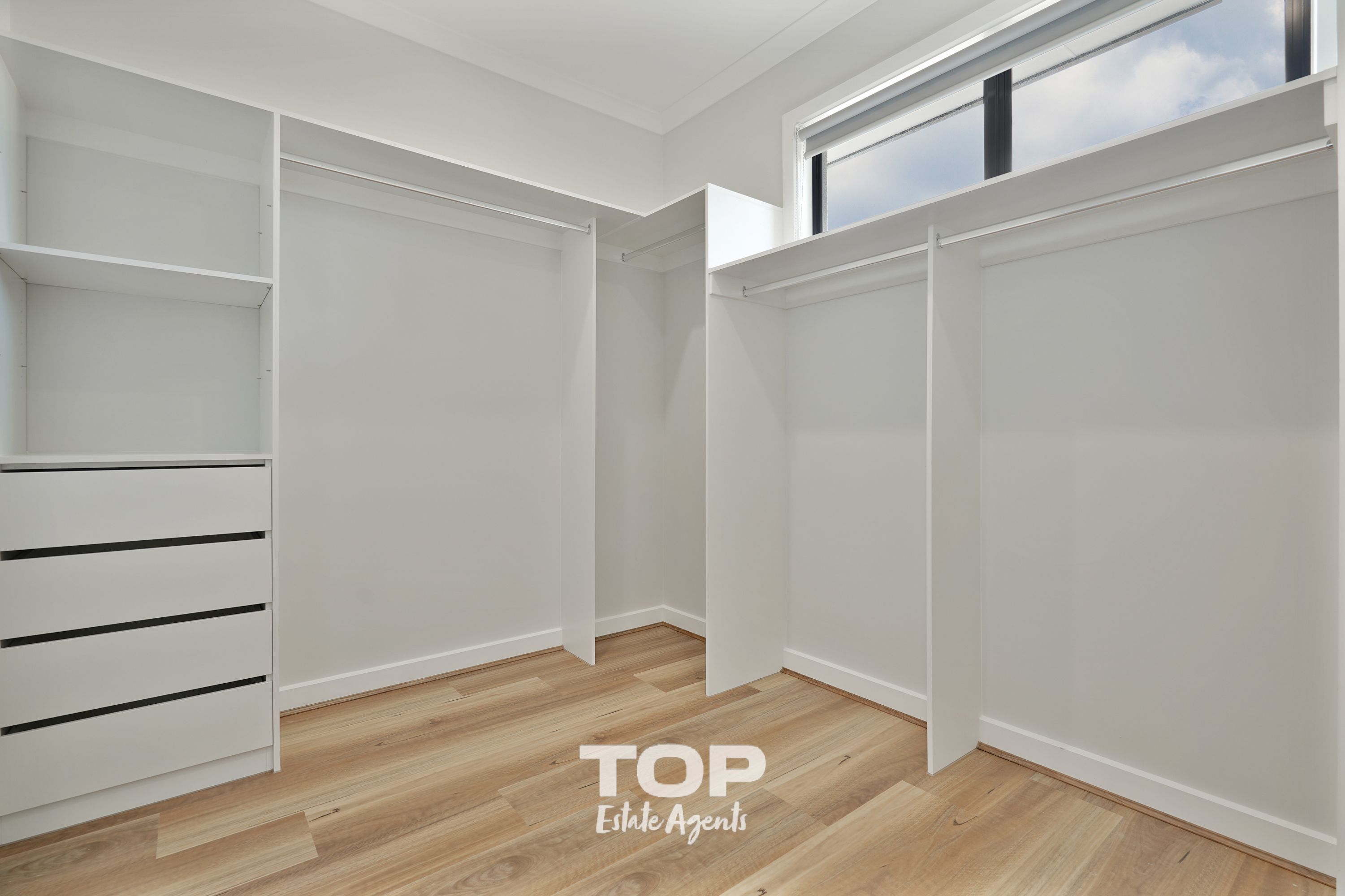 56 Portbury Circuit, Cranbourne East - Thumbnail 6
