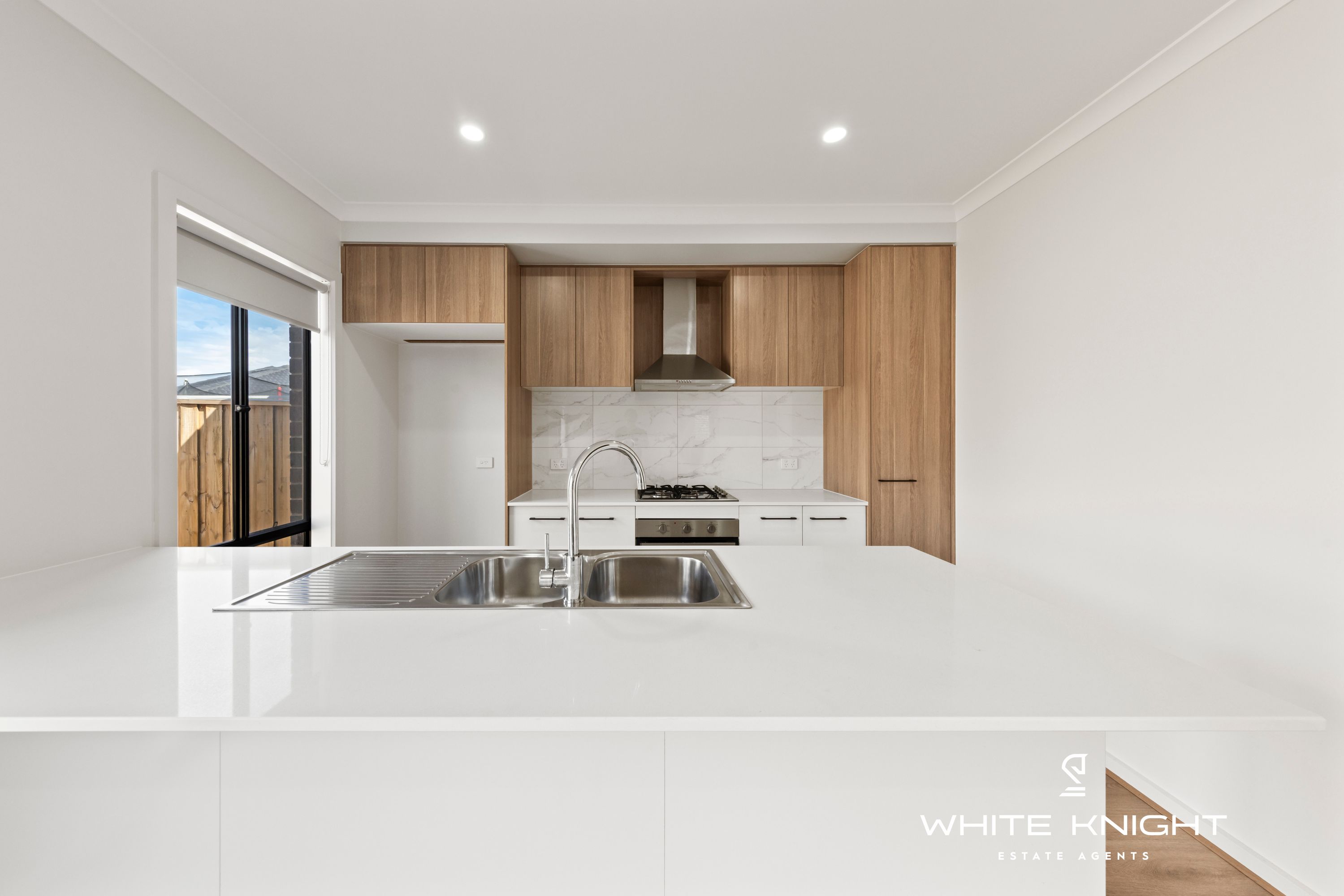 14 Langer Road, Deanside VIC 3336, Deanside - Thumbnail 5