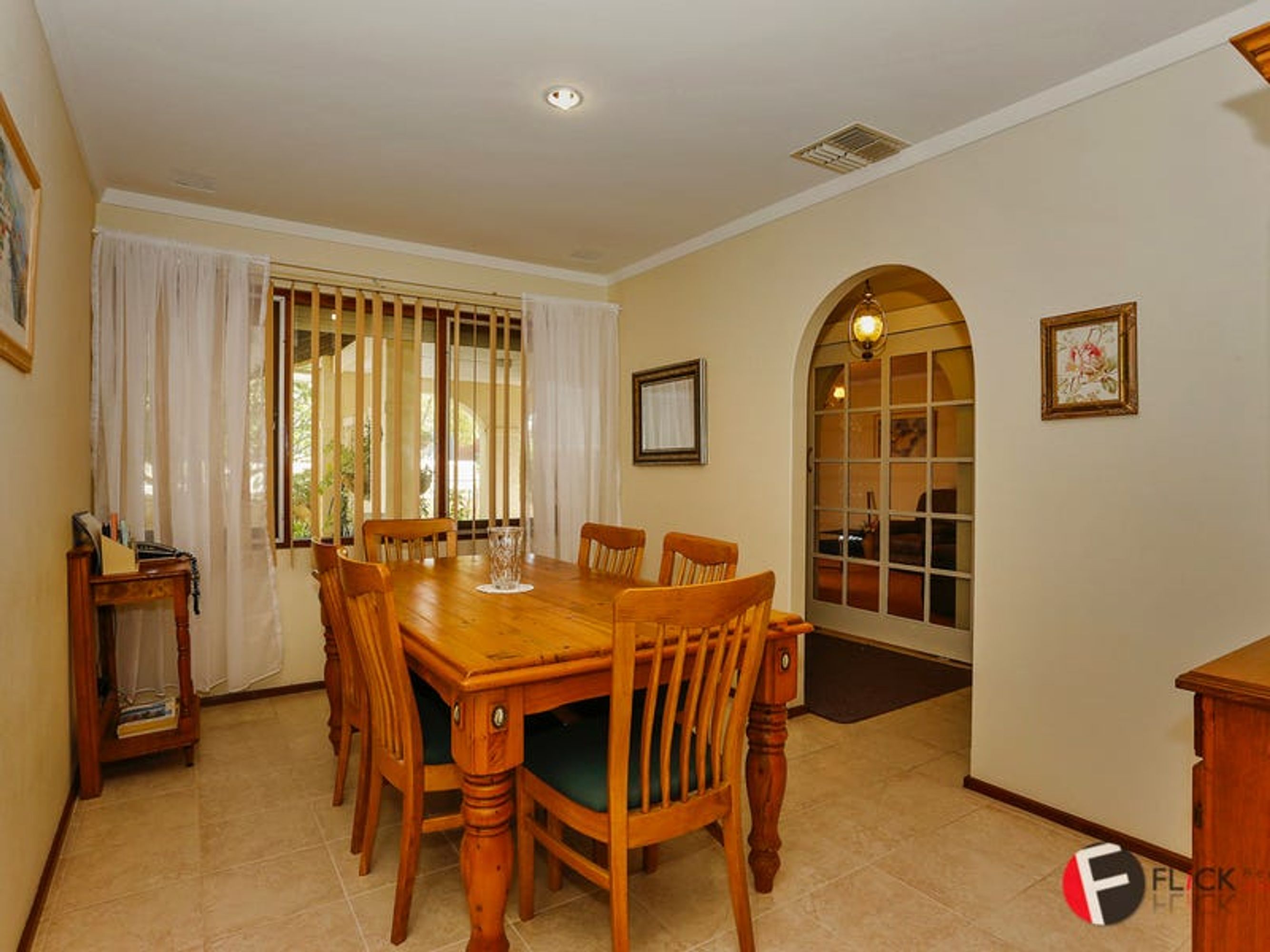 38 Glengarry Dr, Duncraig, Duncraig - Thumbnail 8
