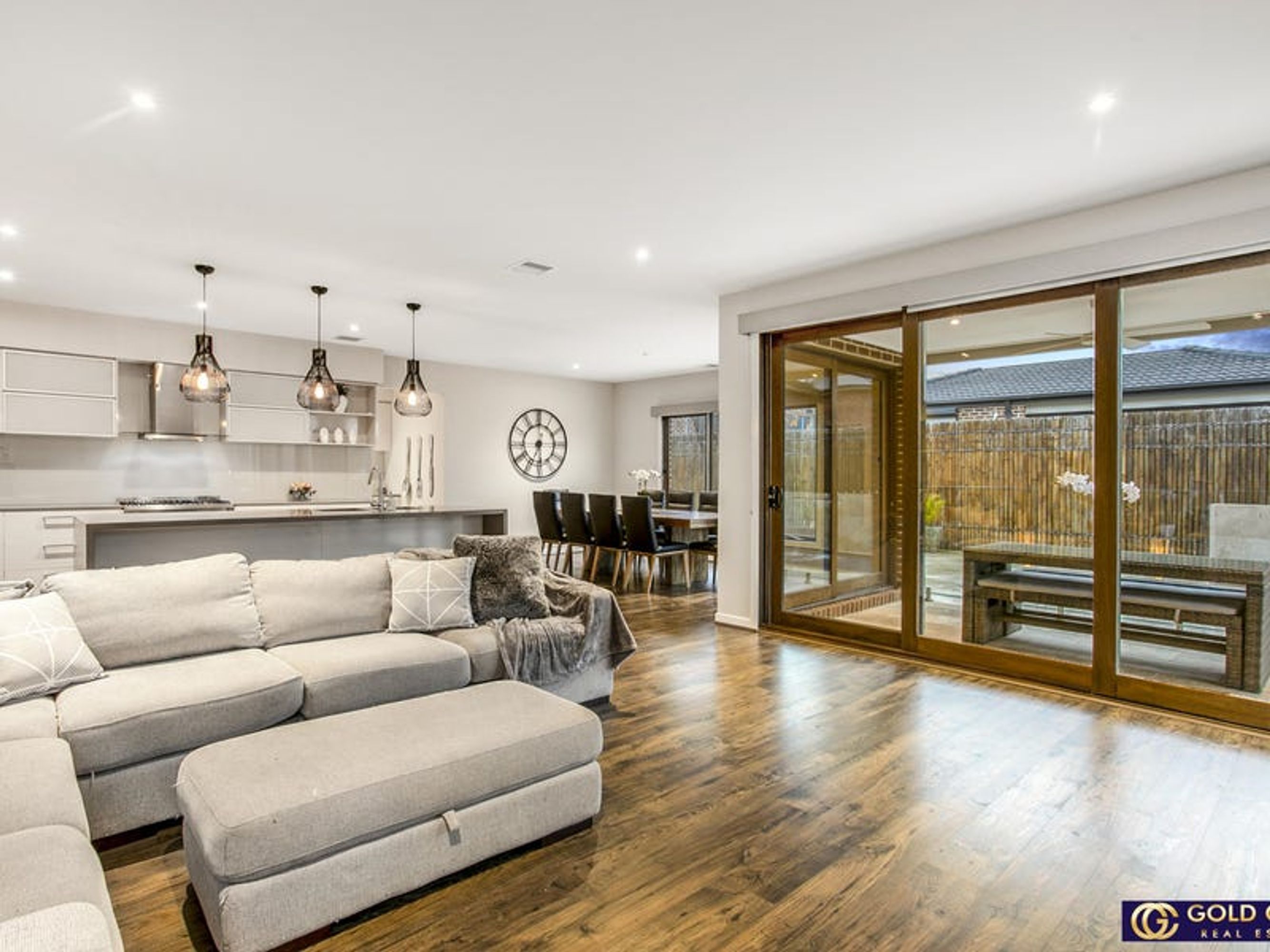 30 Manoora Avenue, Clyde North - Thumbnail 3
