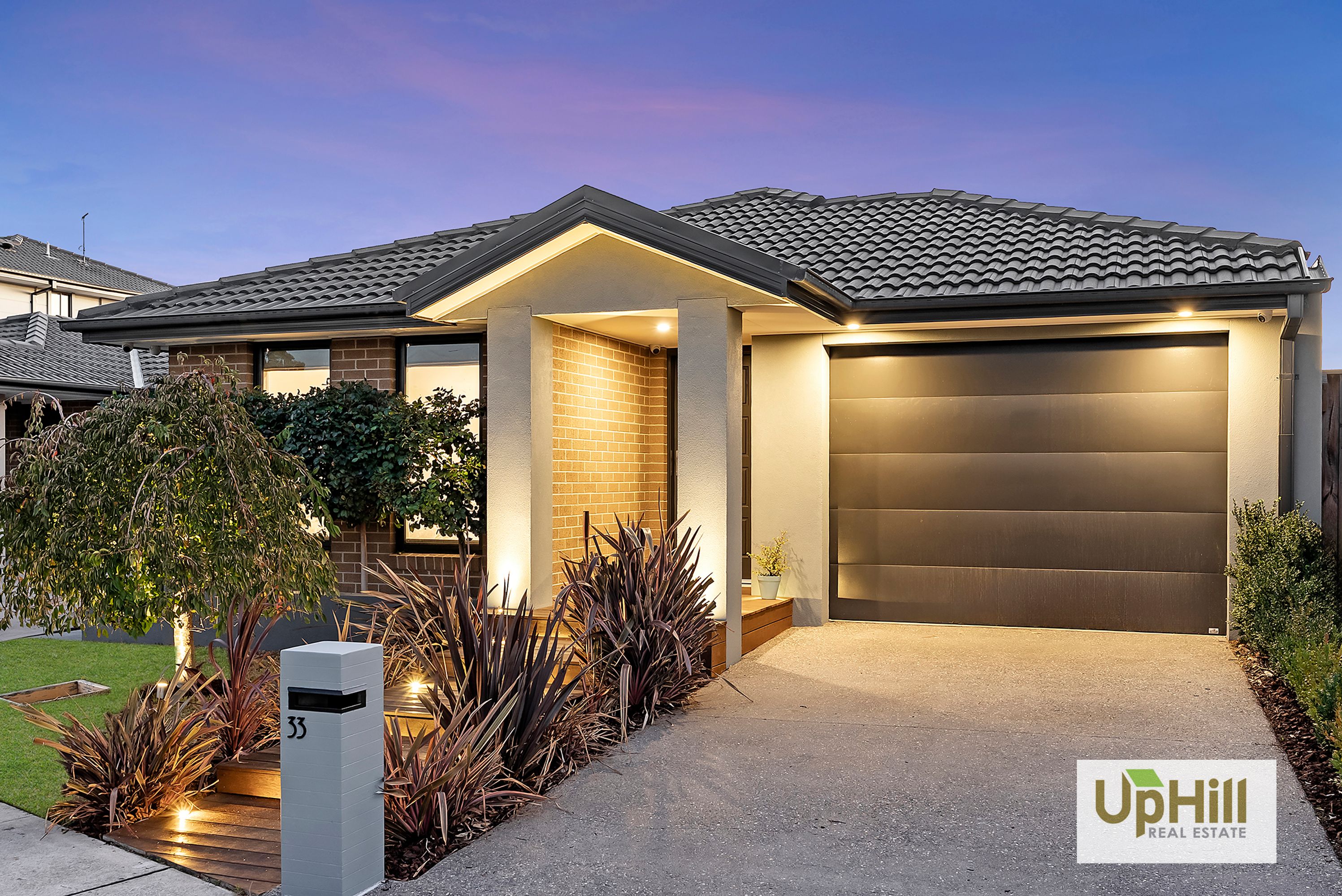 33 VERVE CIRCUIT, Cranbourne West - Thumbnail 2