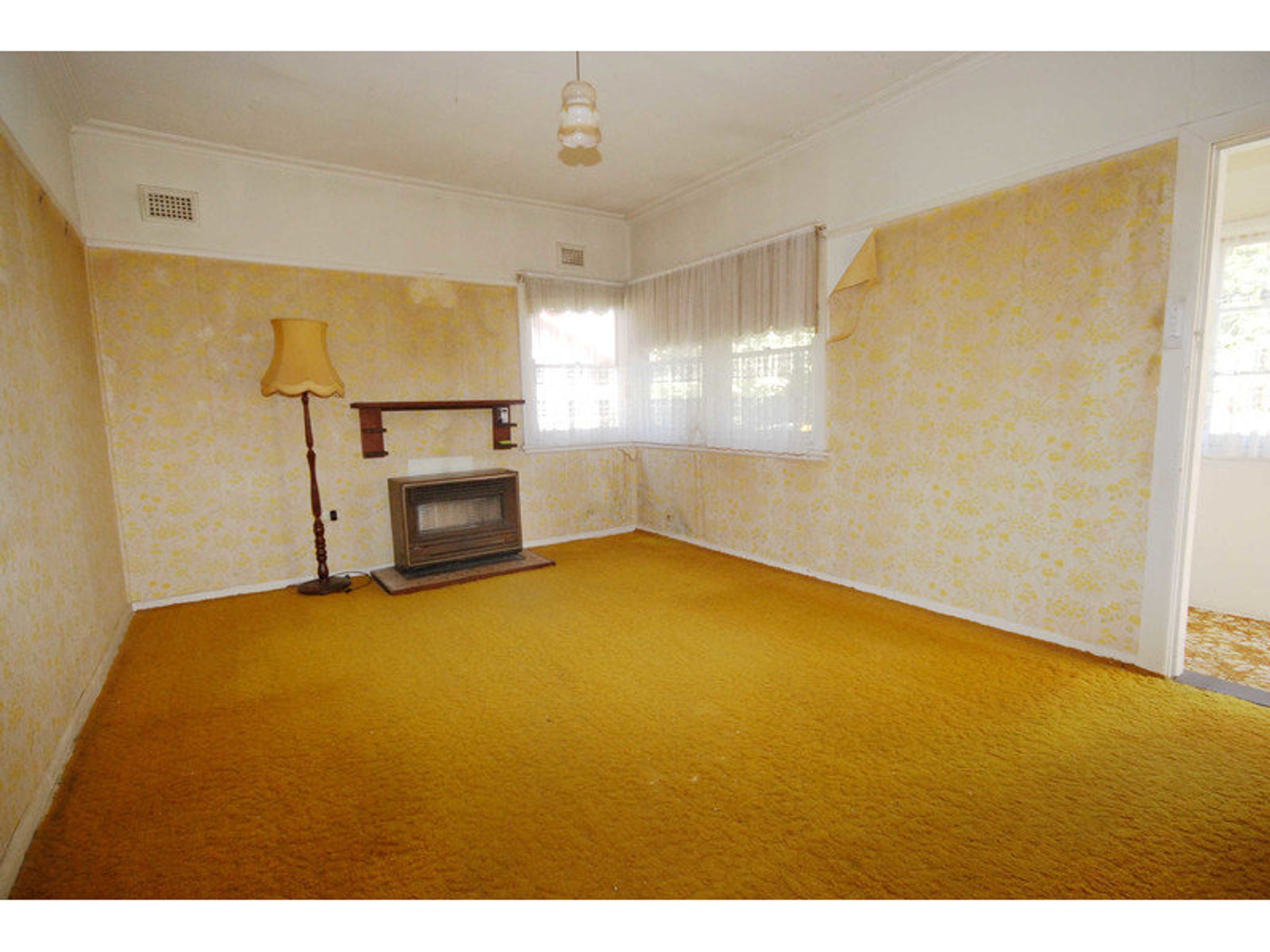 4 Sutcliffe Place, Katoomba - Thumbnail 3