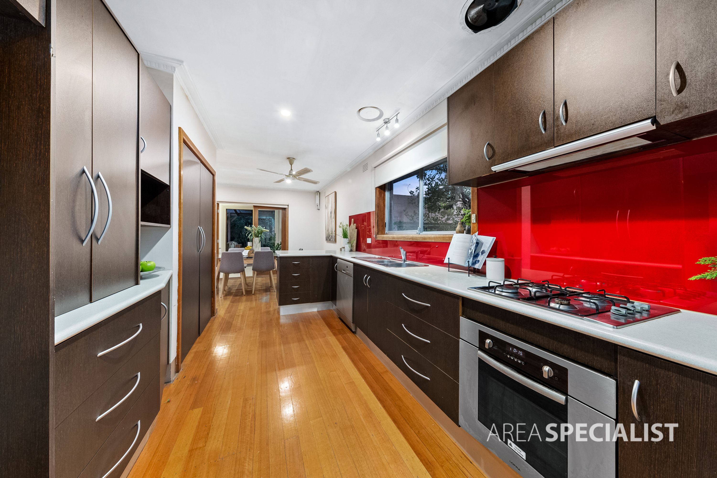8 Banksia Street, St Albans VIC 3021, St Albans - Thumbnail 4