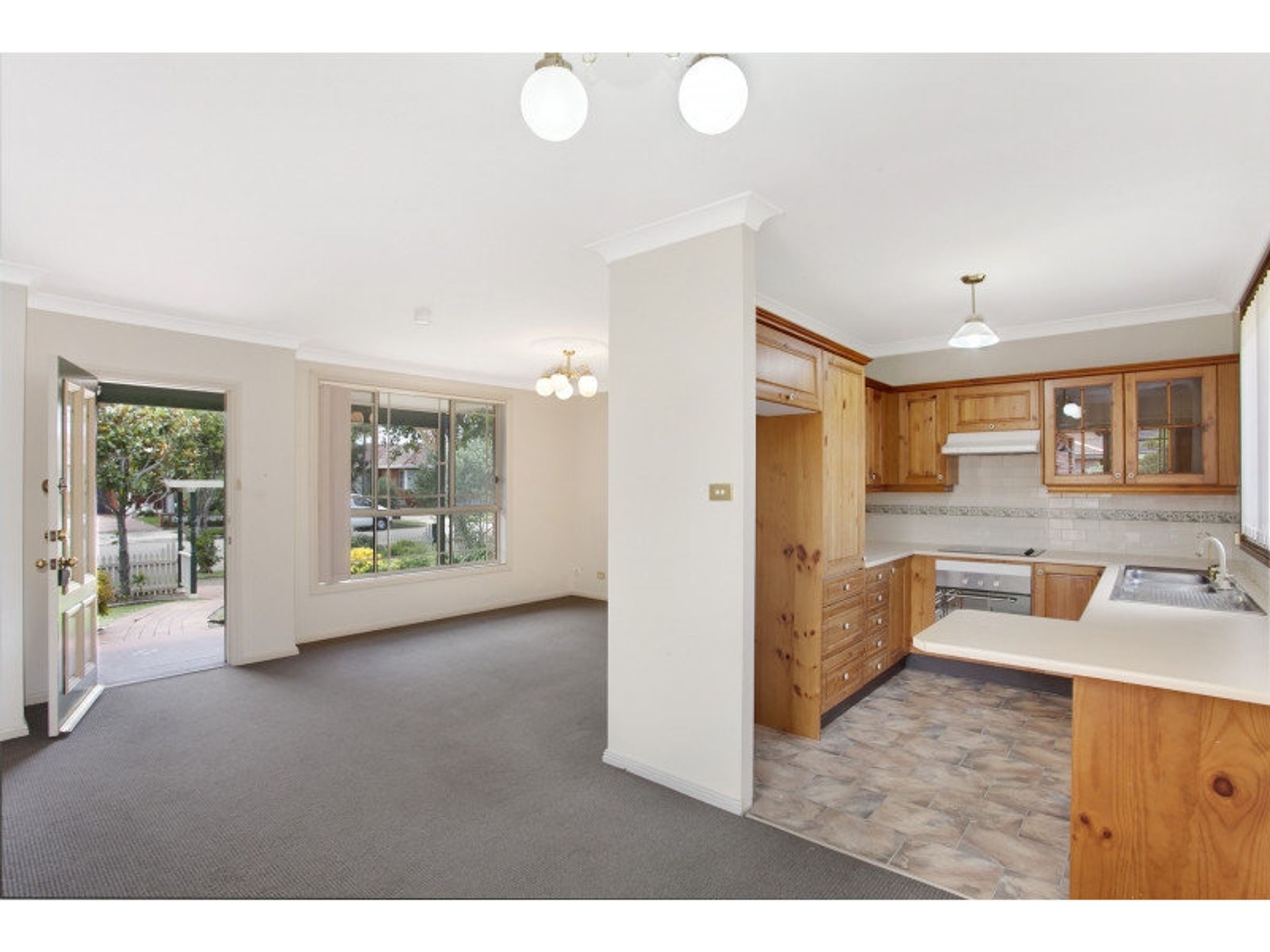 2/27-37 Ida Street, Sans Souci, Sans Souci - Thumbnail 2