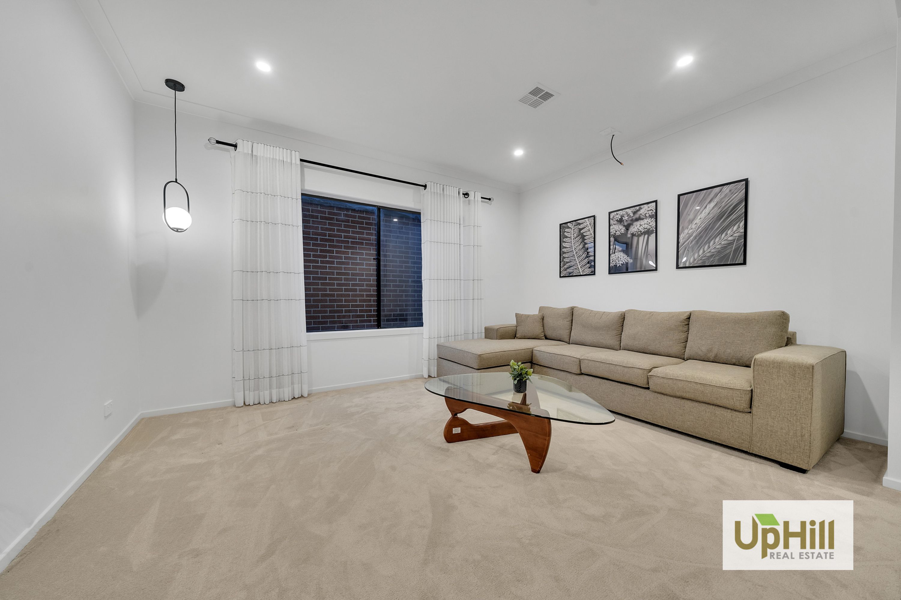 12 Trojan Crescent, Clyde North - Thumbnail 5