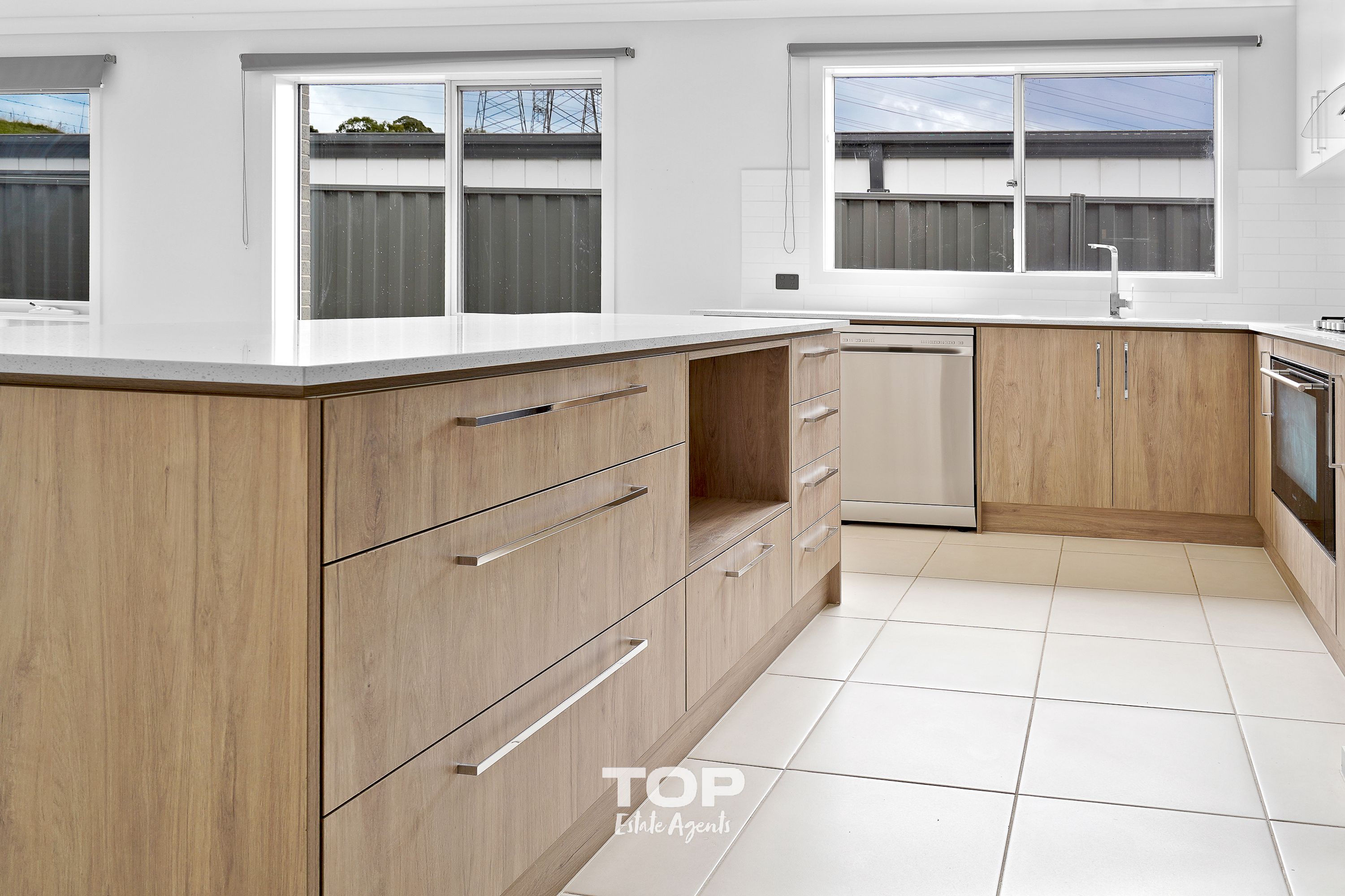 106 Sundance Promenade, Pakenham - Thumbnail 2