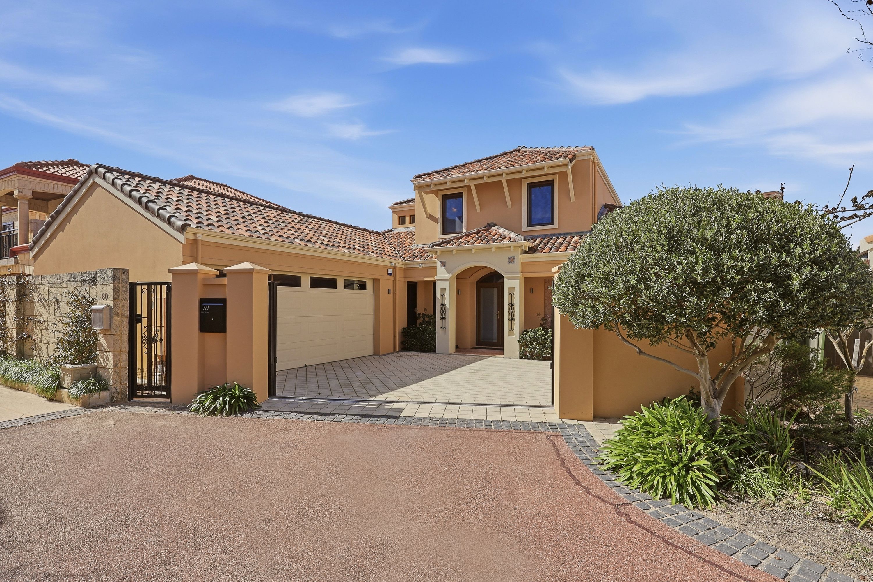 59/59/18 PORT QUAYS, Wannanup - Image 1