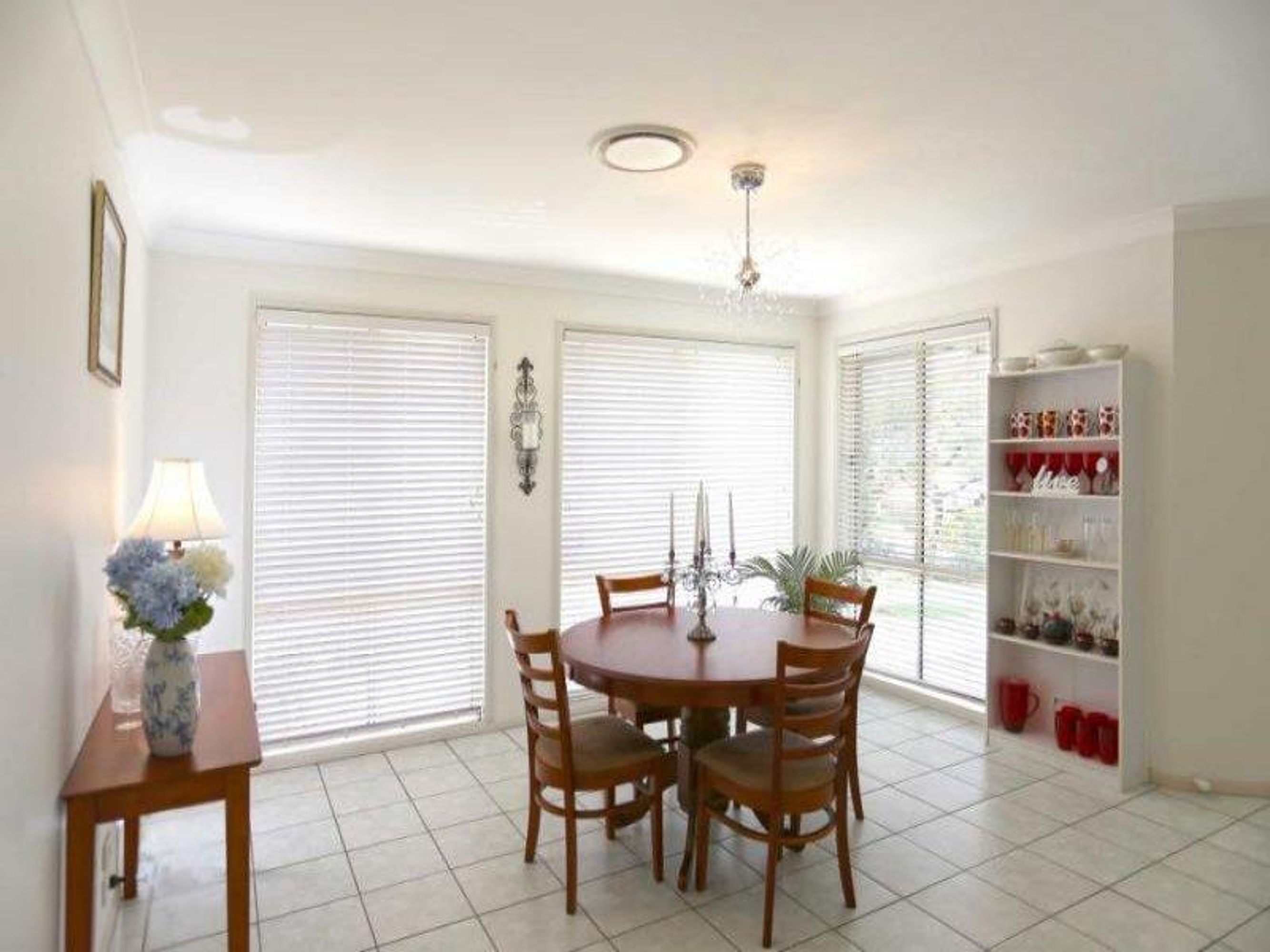 13 Martin Crescent, Junction Hill - Thumbnail 5