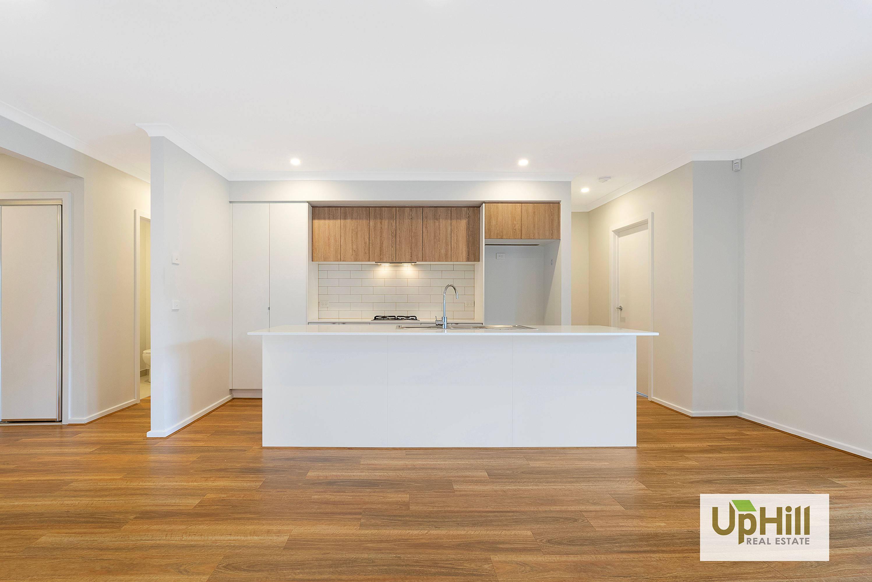 20 Croft Dr, Clyde North - Thumbnail 4