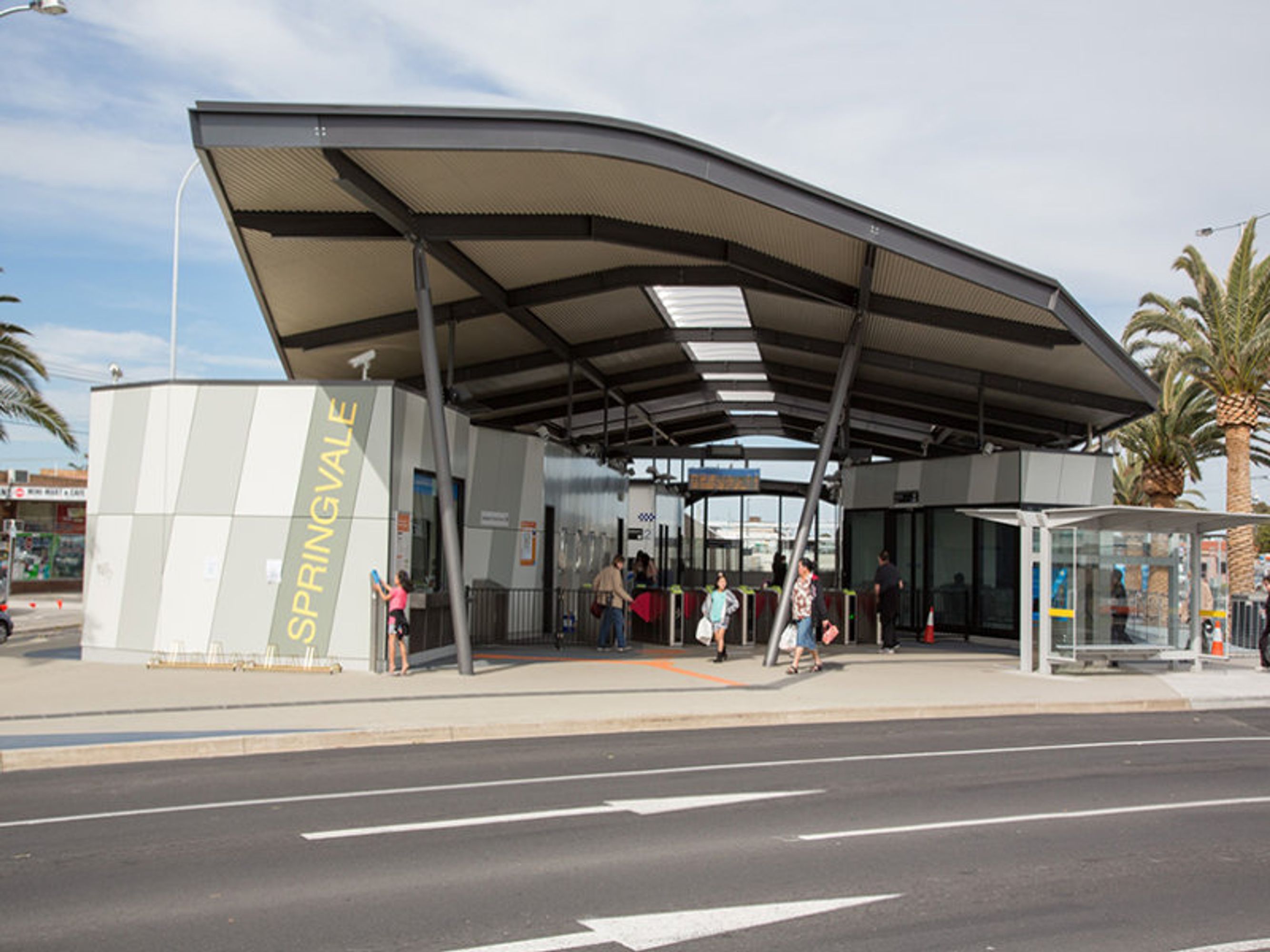 Moishe 57 Sandown Road, Springvale - Thumbnail 2
