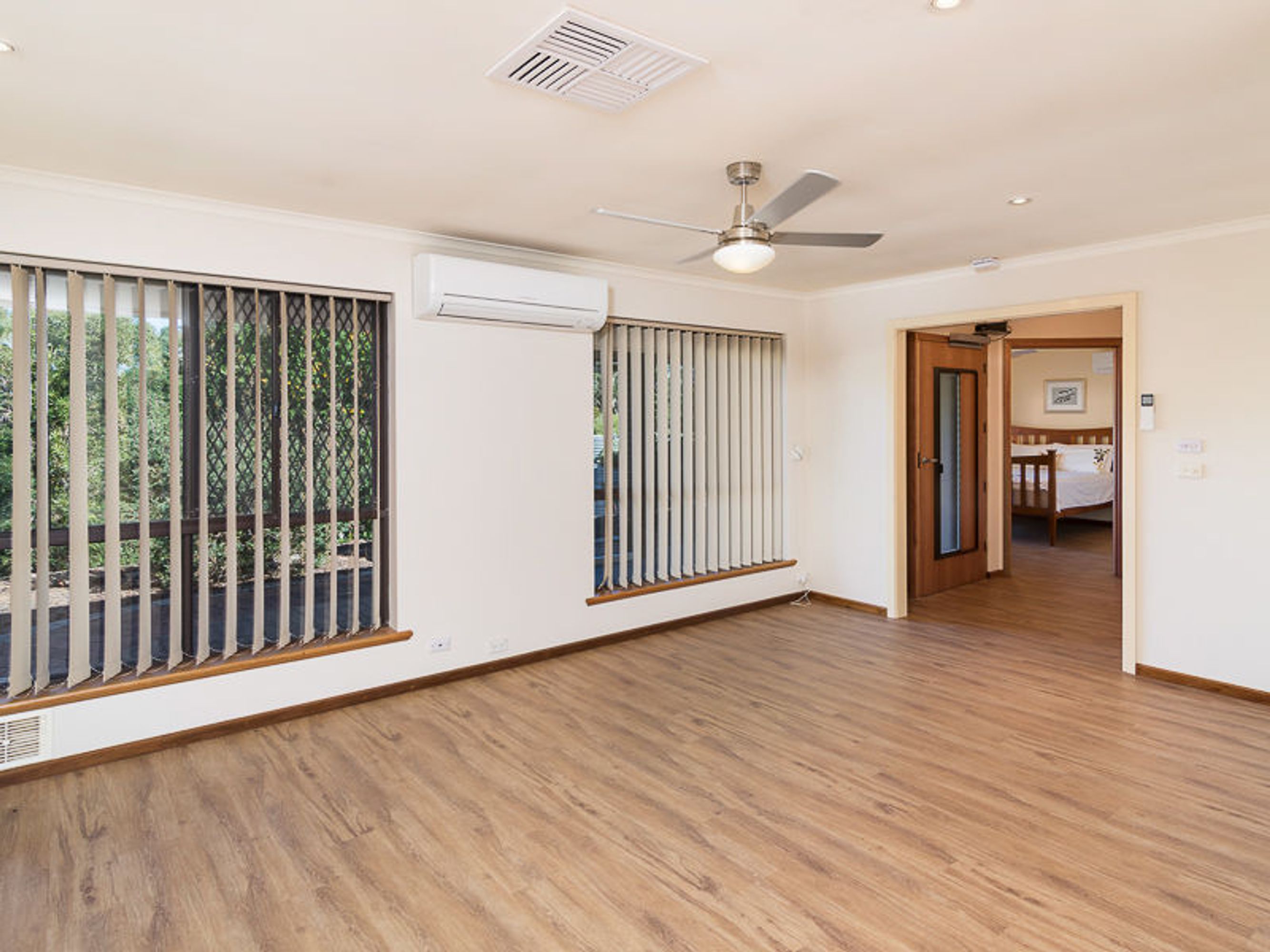 14 Jenkins Road St, Strathalbyn, SA 5255, Strathalbyn - Thumbnail 2
