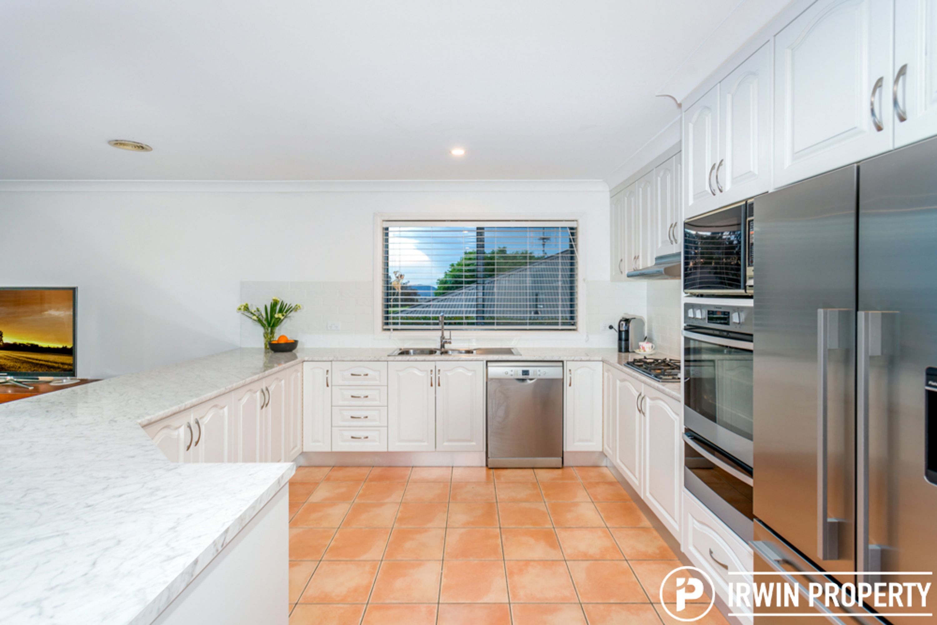 81 Ironbark Circuit, Jerrabomberra - Thumbnail 4