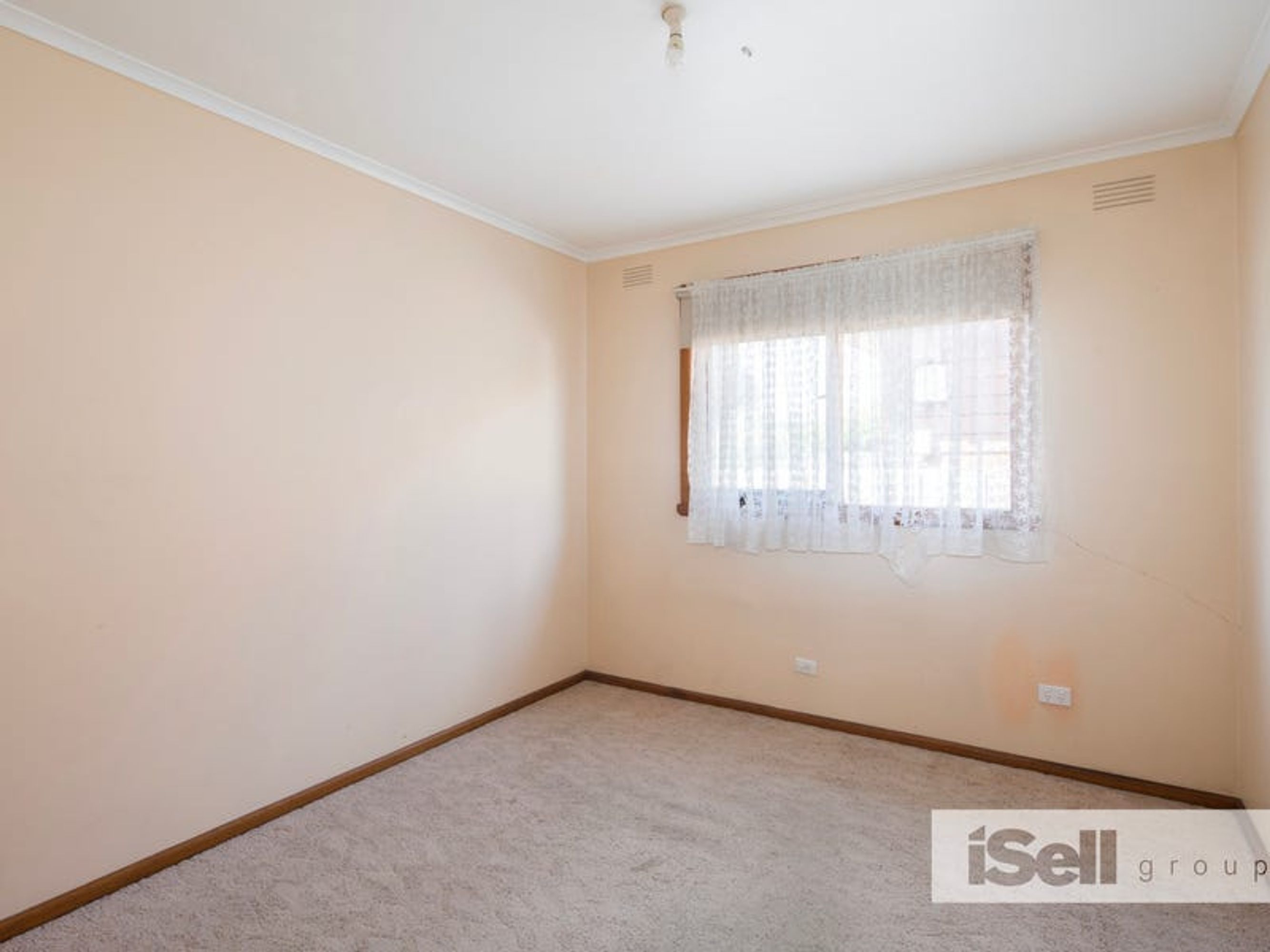 4 Ross Court, Springvale - Thumbnail 3
