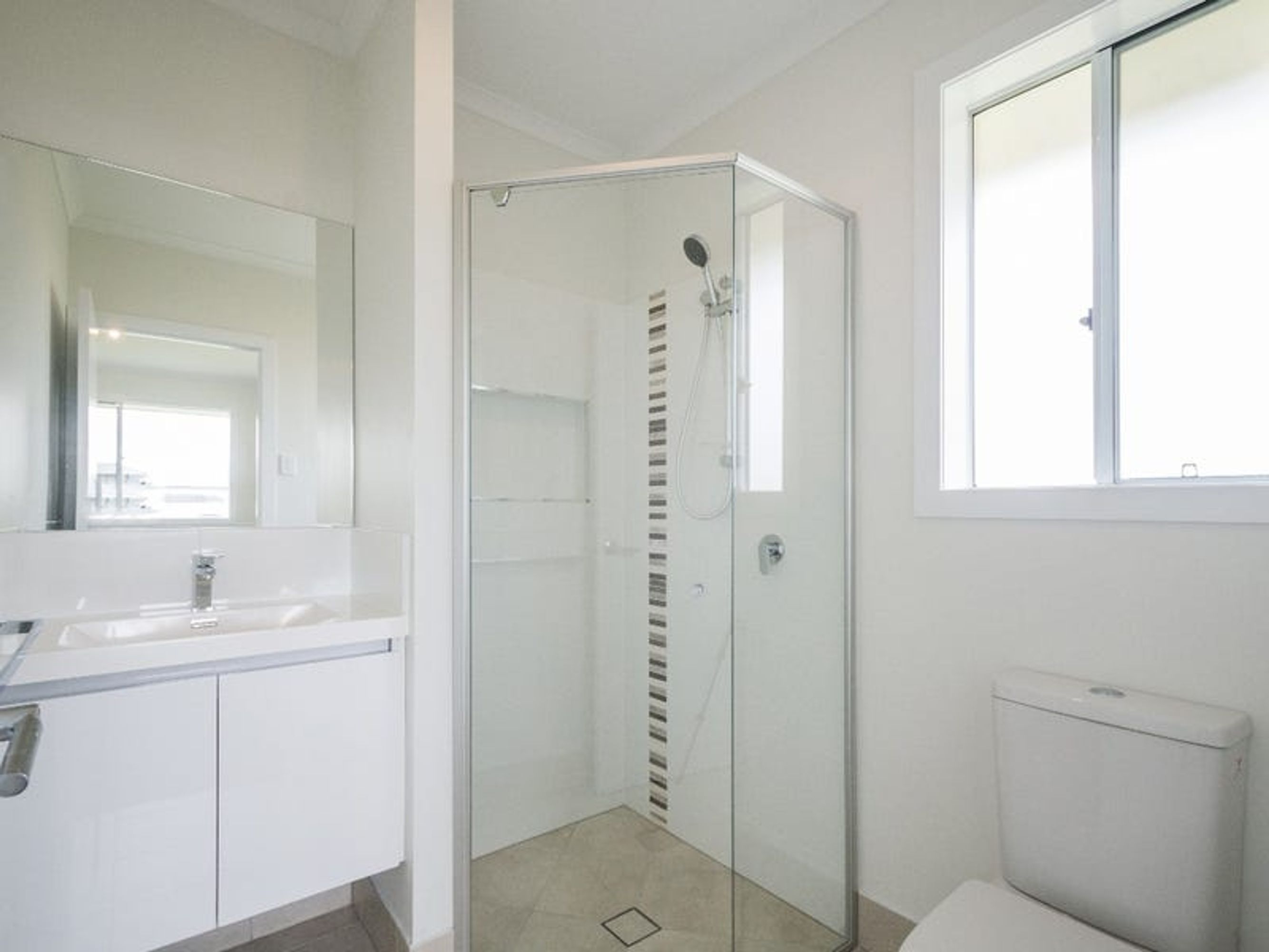 28 Angus Drive, Junction Hill - Thumbnail 7