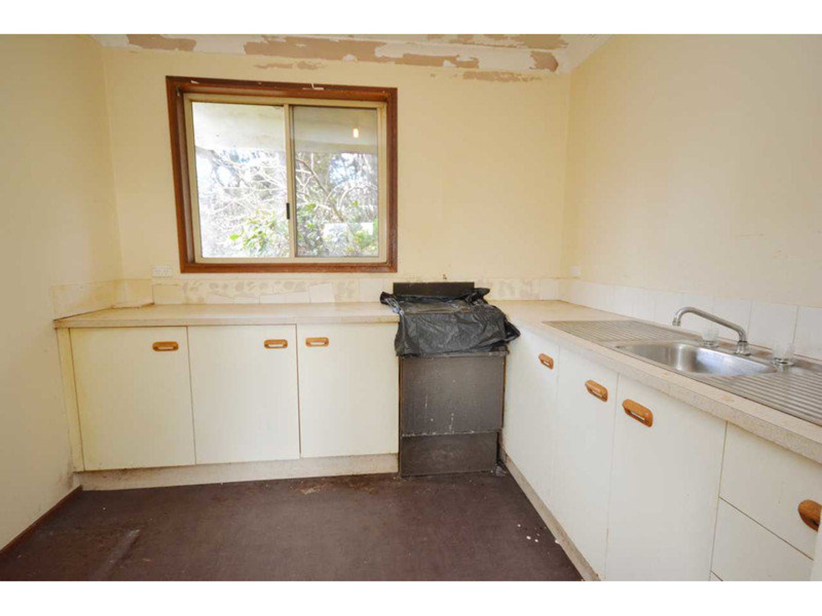 13 Fitzgerald Street, Katoomba - Thumbnail 3