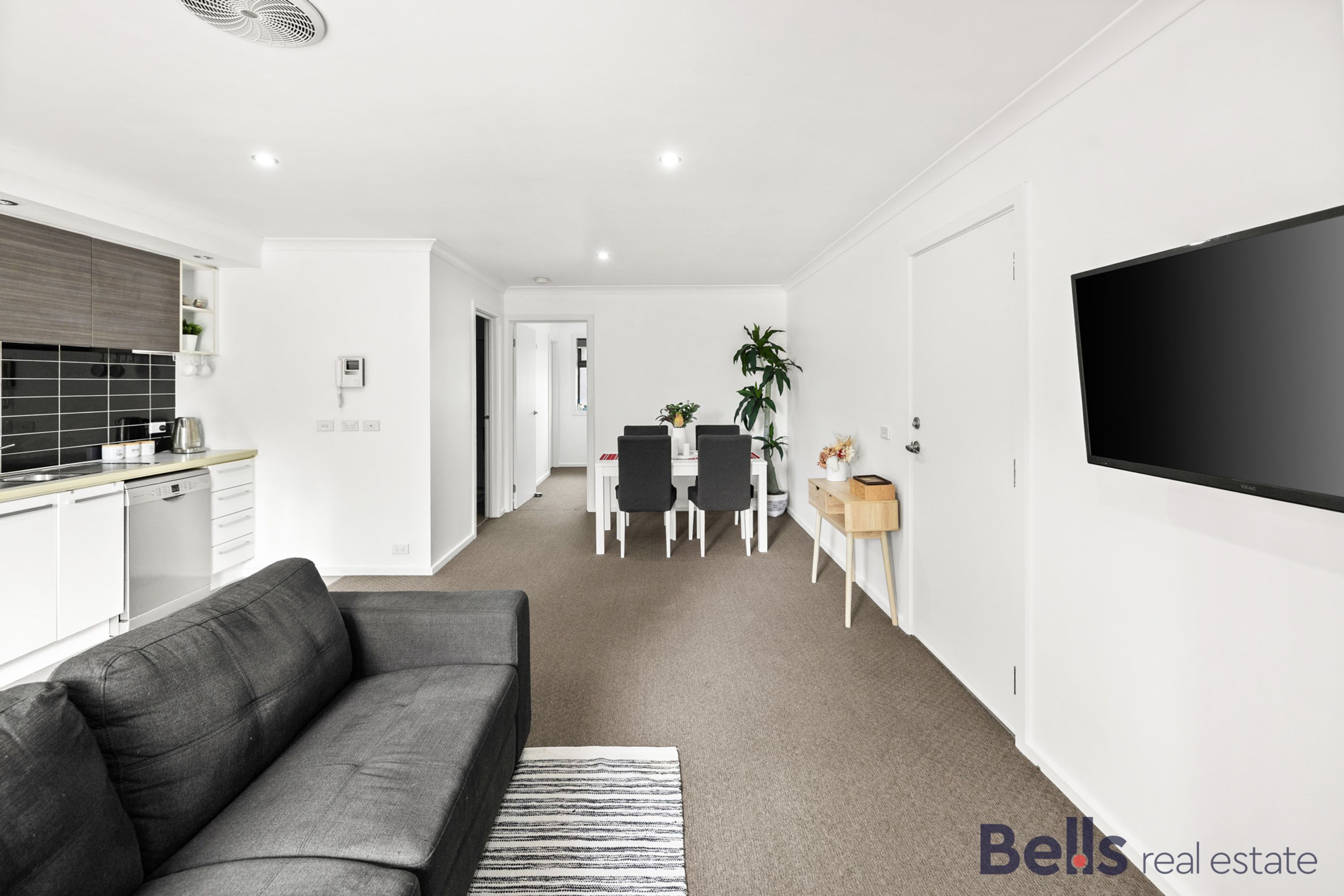 5/8 Sierra Avenue, Sunshine West - Thumbnail 7
