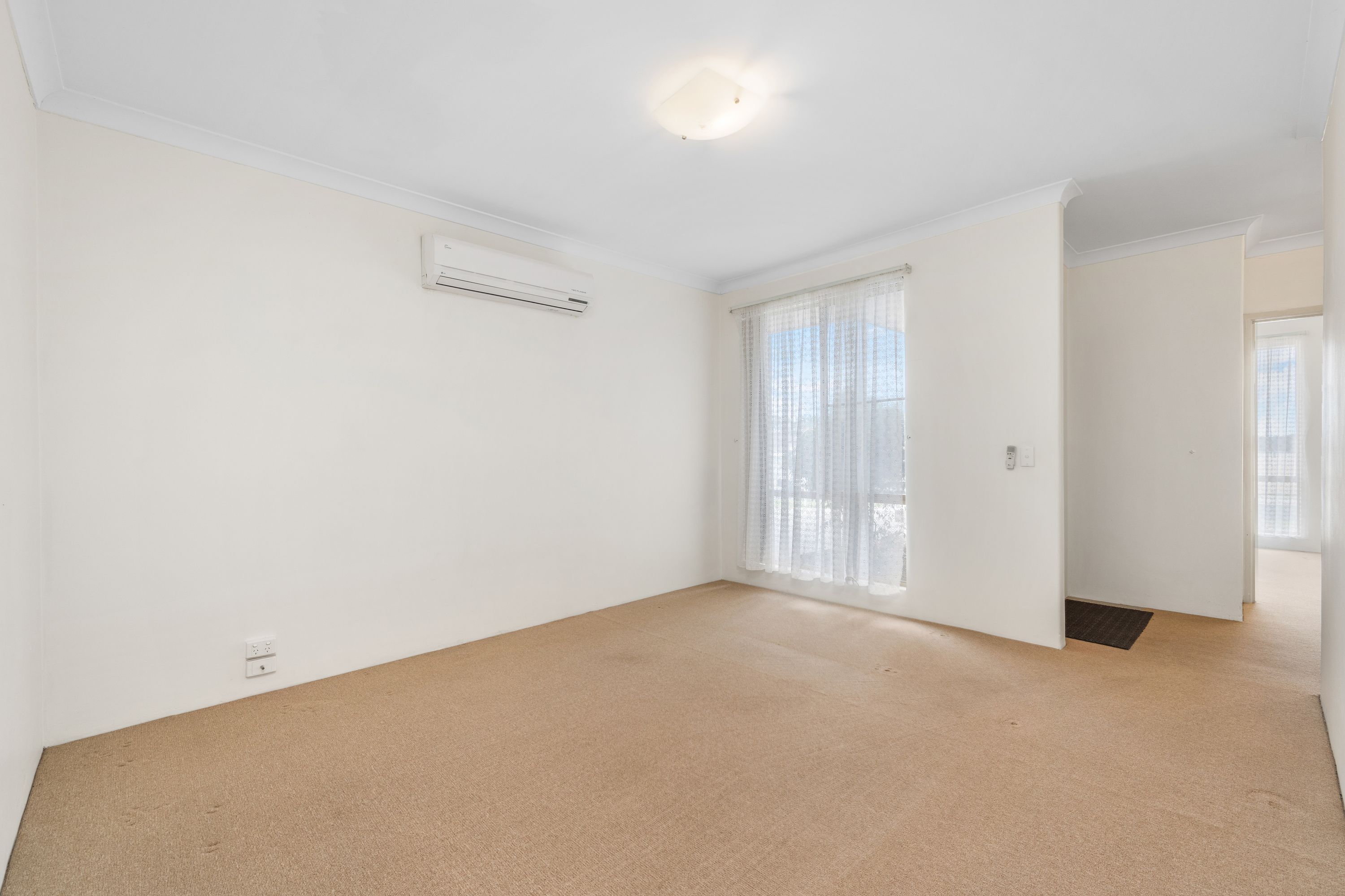 49 Oakover Way, Gosnells - Thumbnail 5