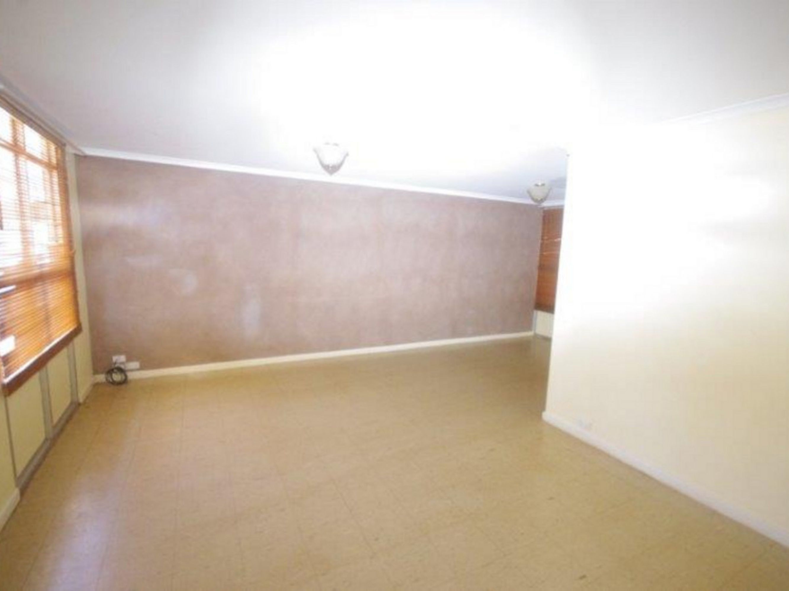 17 Yanboomah Close, Newman, Newman - Thumbnail 2
