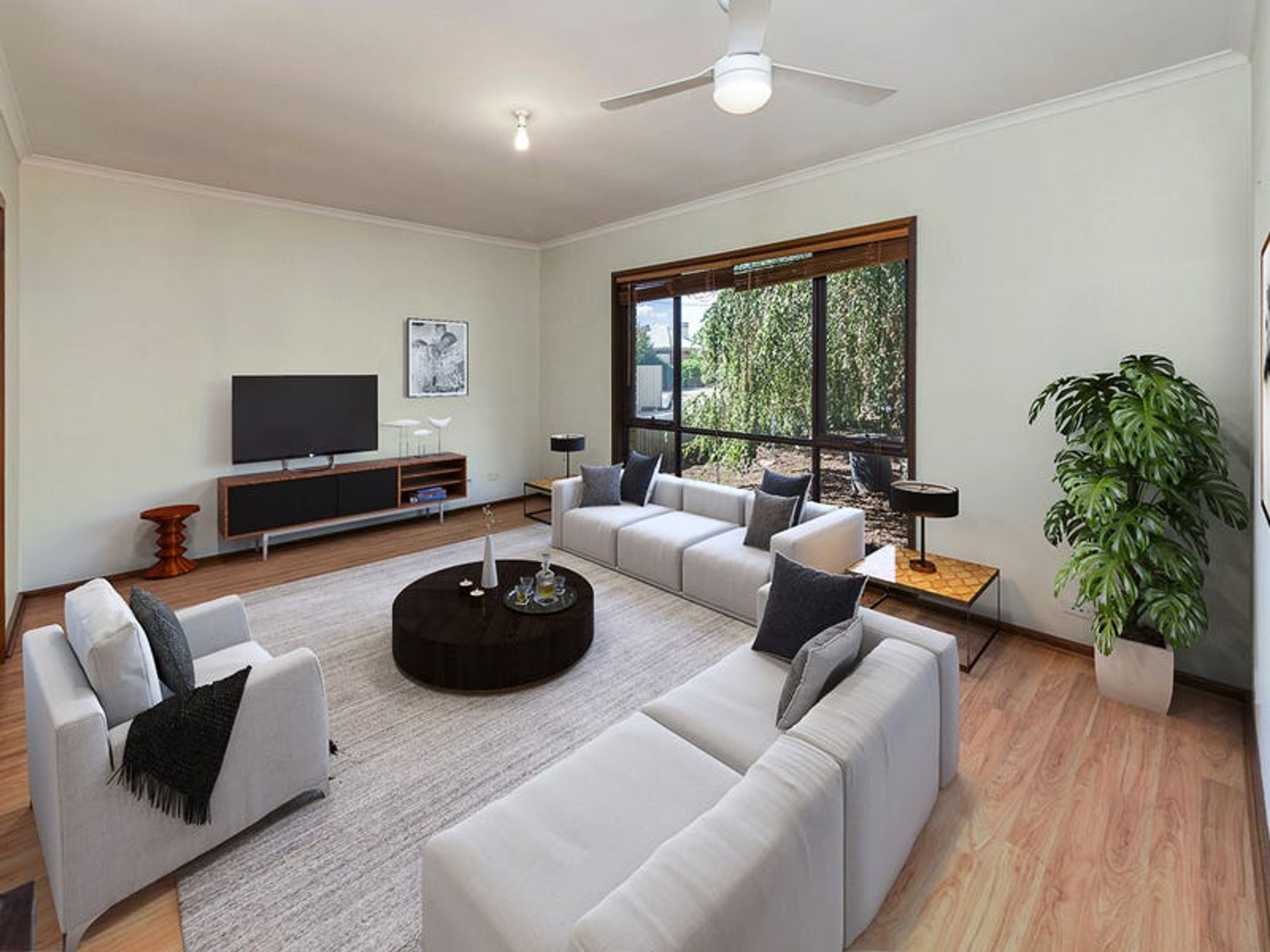 12 Victoria Road, Mount Barker, SA 5251, Mount Barker - Thumbnail 2