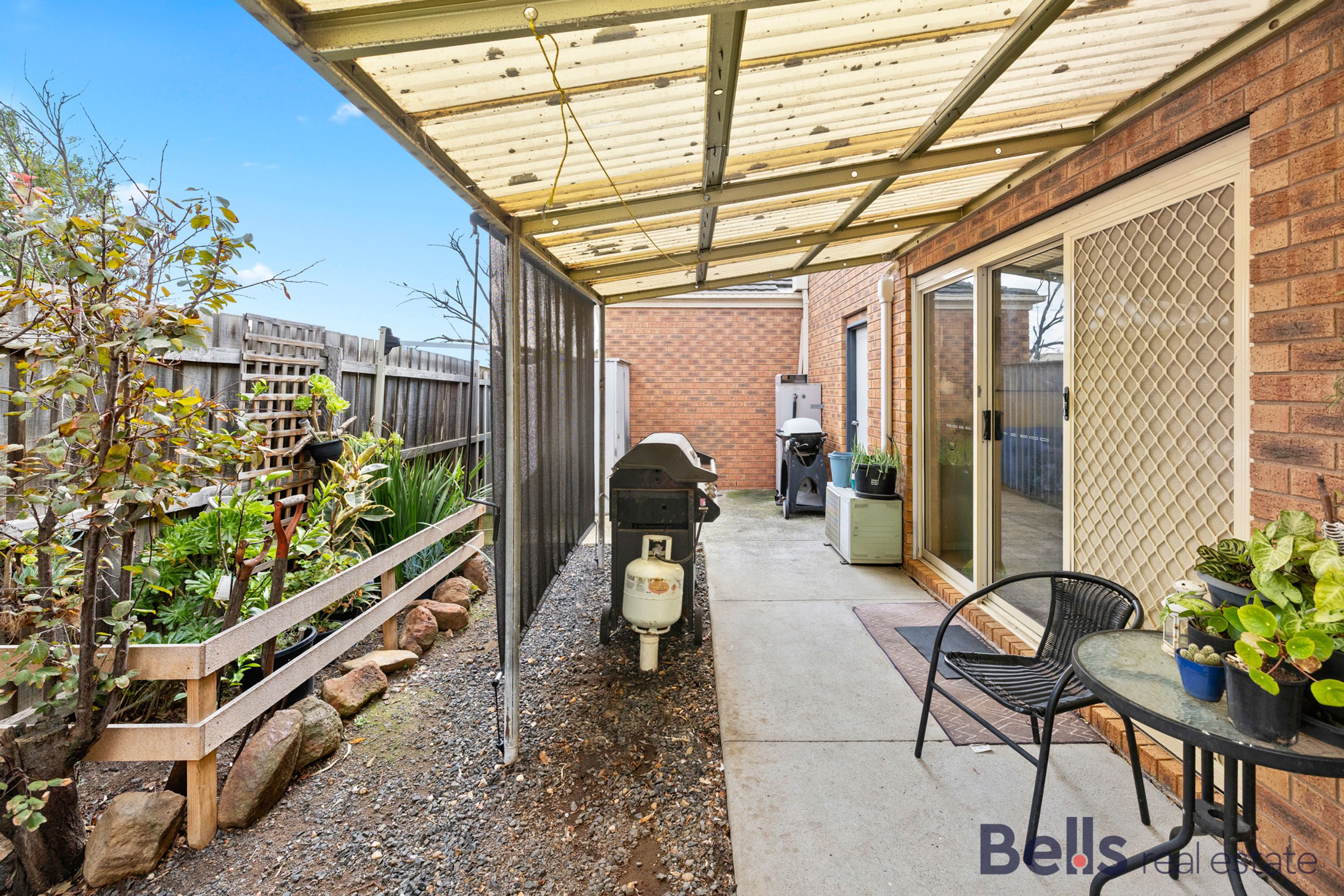 2/10 Castley Crescent, Braybrook - Thumbnail 8