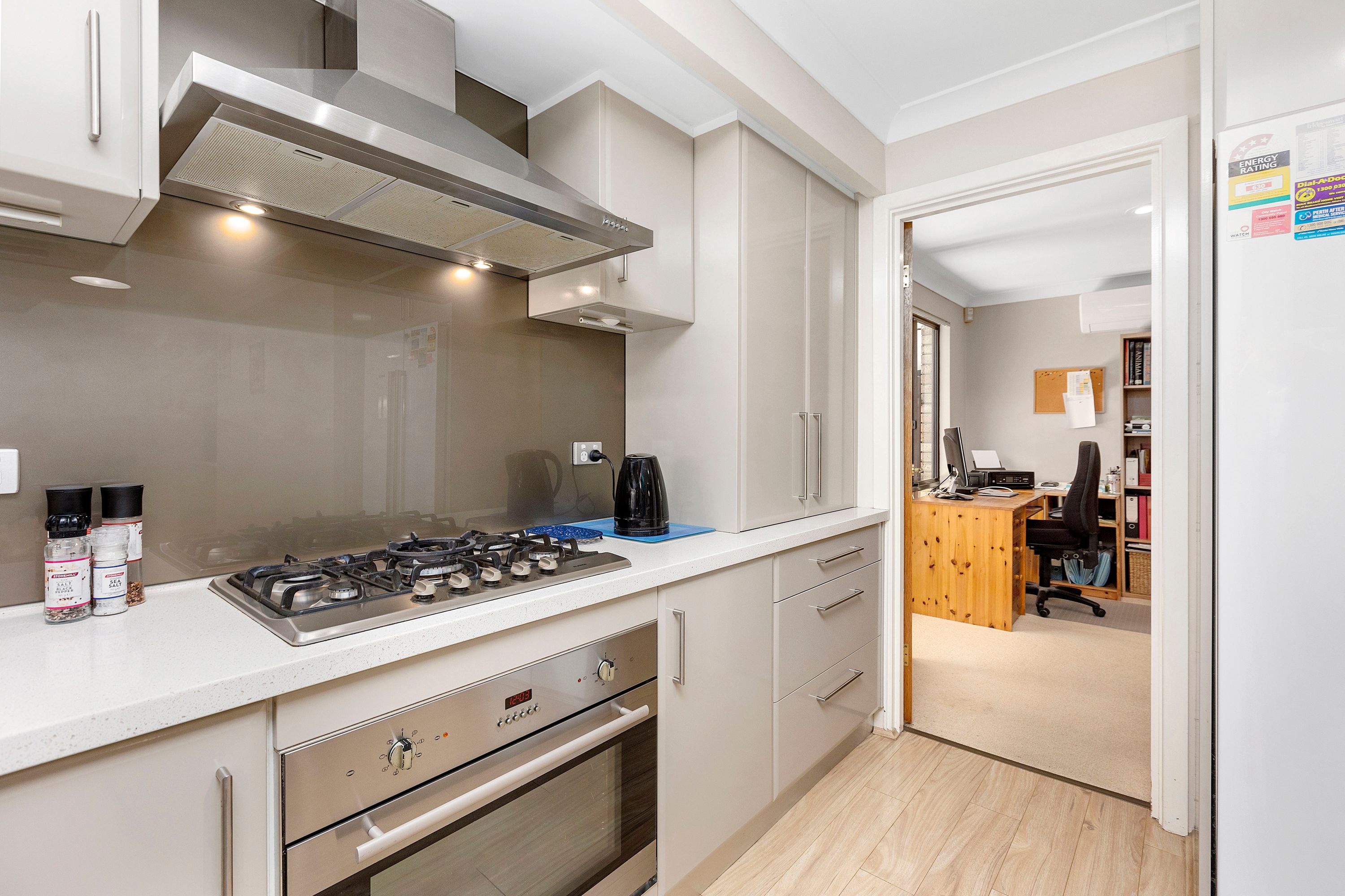 17 Seminole Close, Connolly - Thumbnail 6
