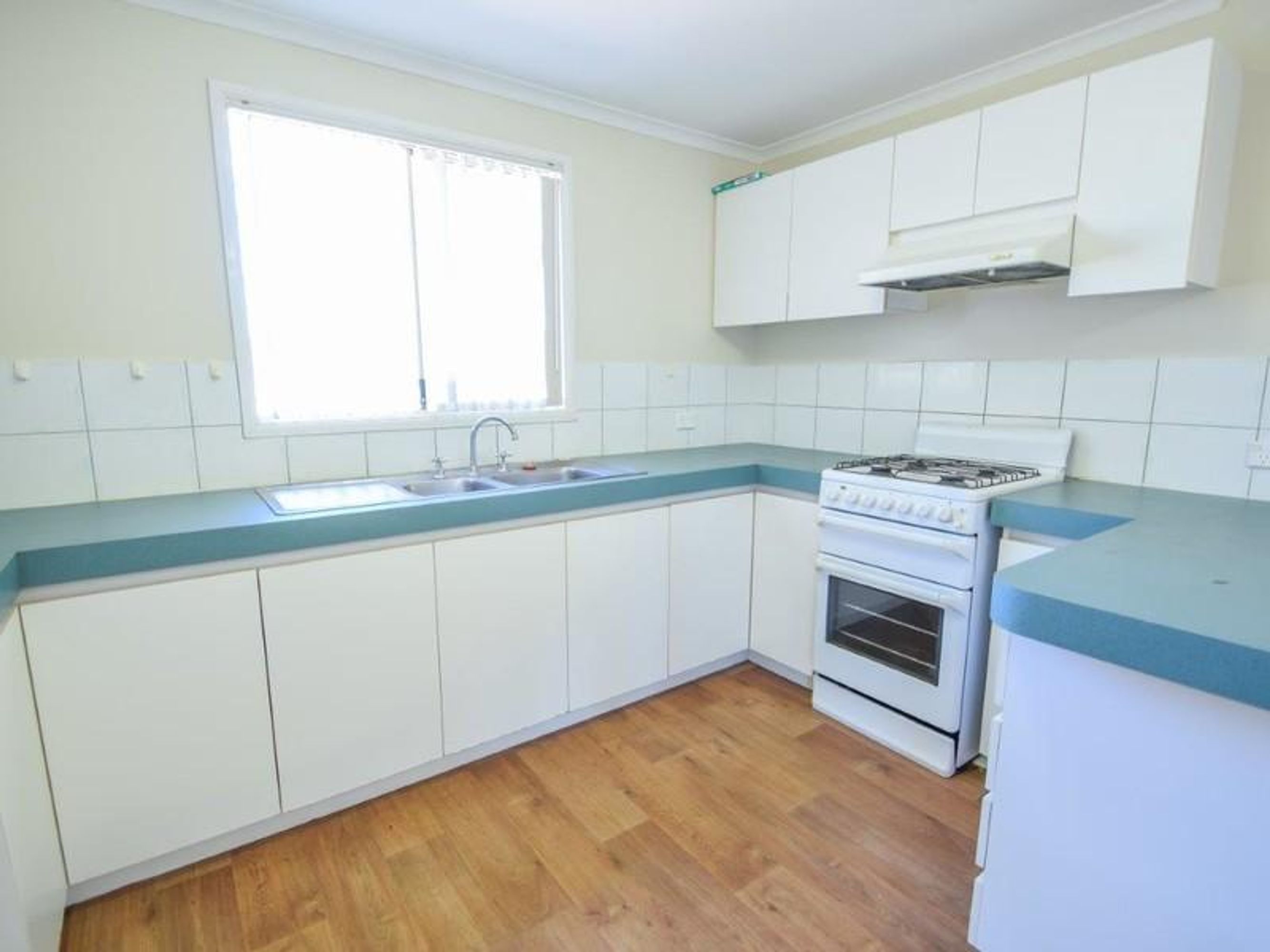 2/15 Rutherford Road, South Hedland, South Hedland - Thumbnail 2