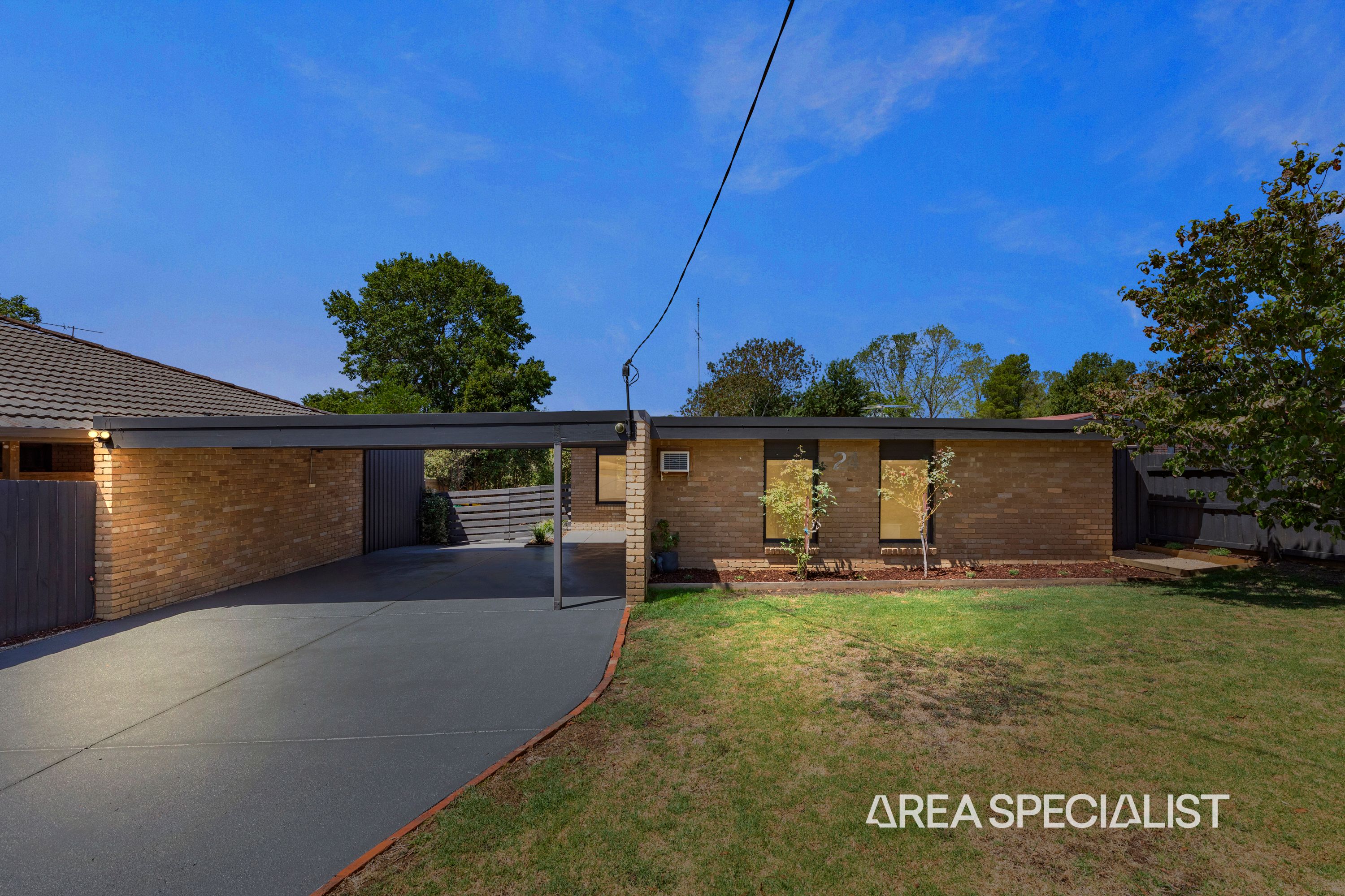 24 Archibald Crescent, Warragul - Thumbnail 4