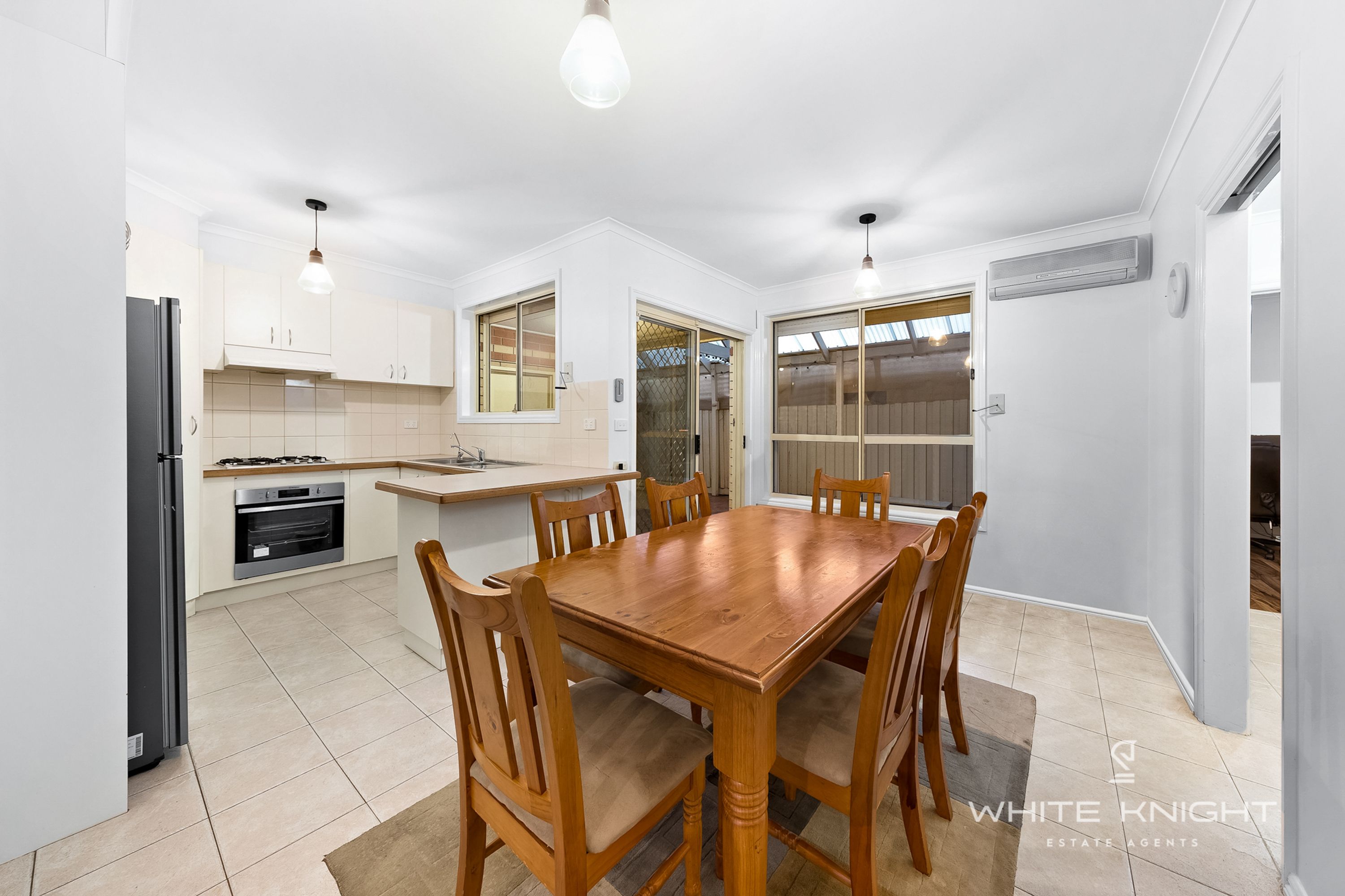 8 Milton Avenue, St Albans VIC 3021, St Albans - Thumbnail 6