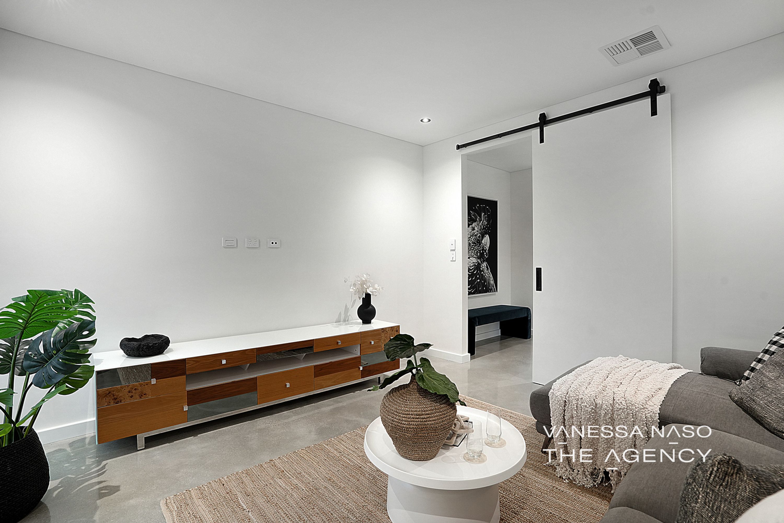 2 Craigie Crescent, Manning - Thumbnail 6