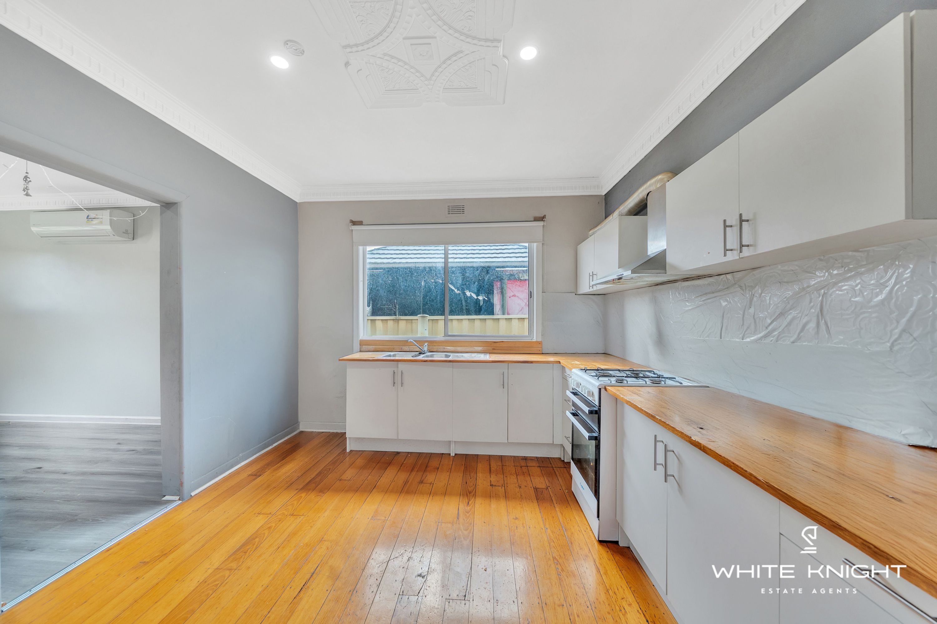 19 Hook Street, St Albans VIC 3021, St Albans - Thumbnail 4