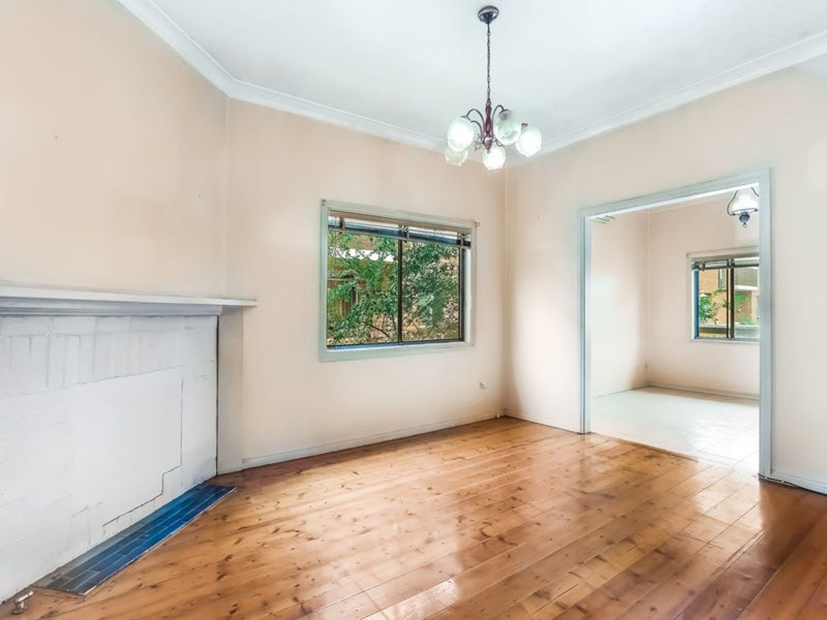 42 Myers Street, Roselands, NSW 2196, Roselands - Thumbnail 2