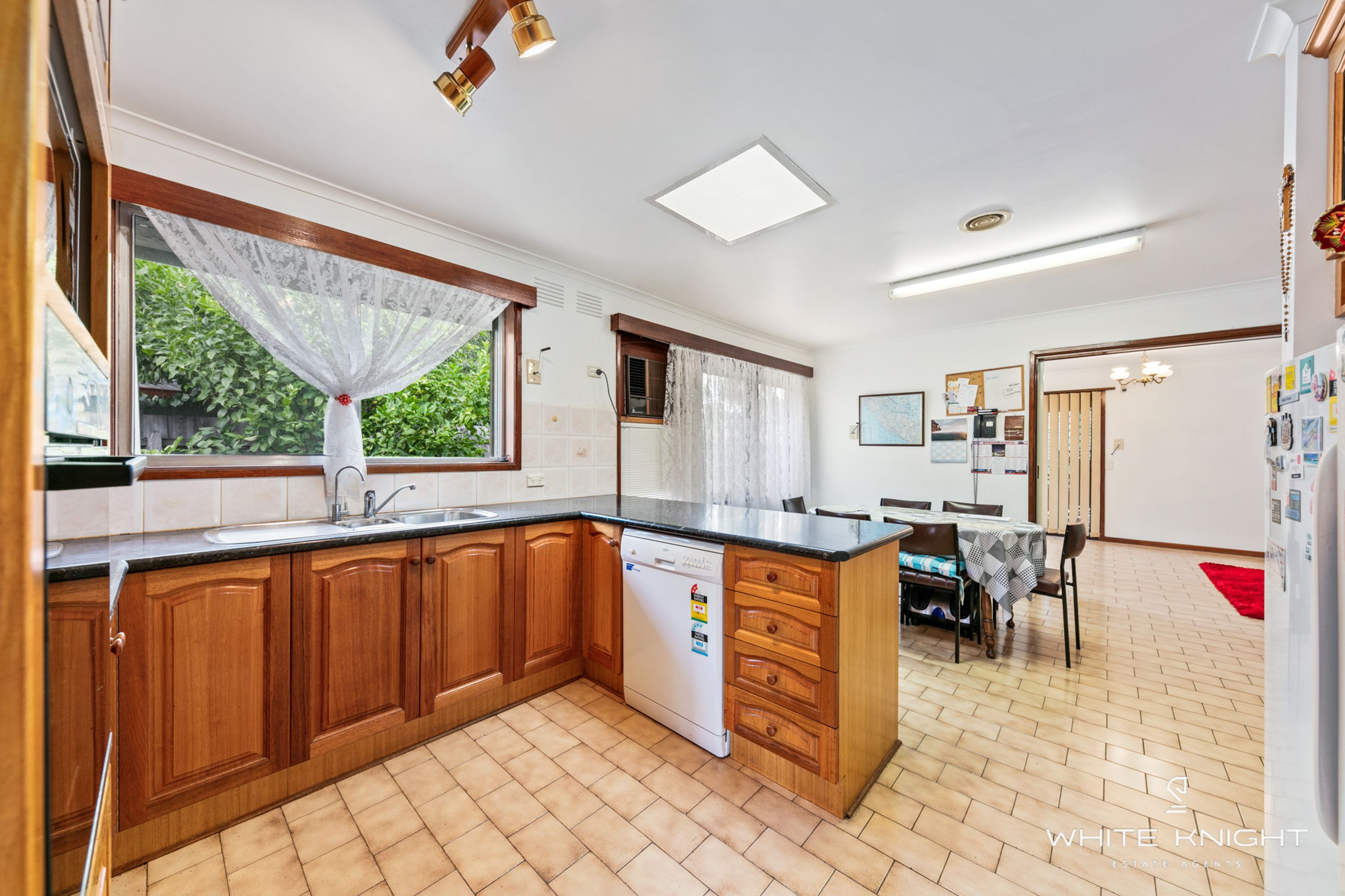 5 Denham Court, Kealba VIC 3021, Kealba - Thumbnail 3
