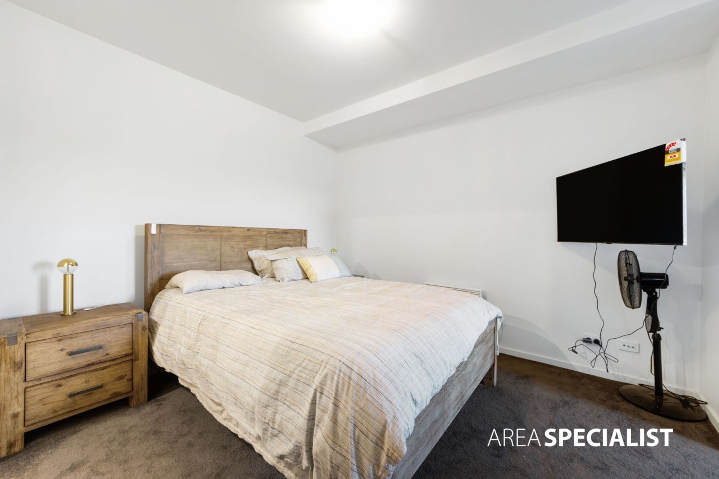 16/1 Woodward Way, Caroline Springs VIC 3023, Caroline Springs - Thumbnail 5