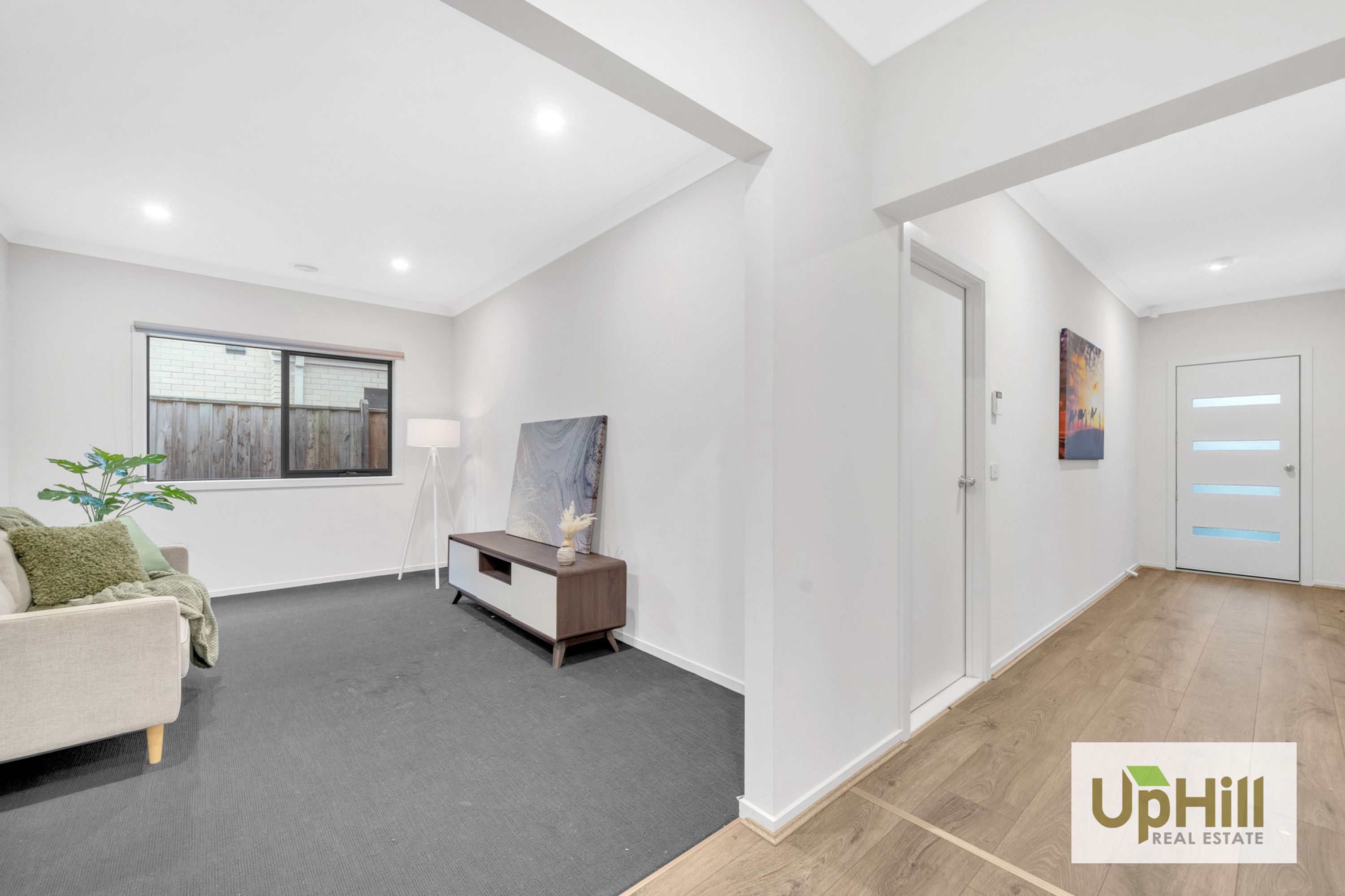 34 Trojan Crescent, Clyde North - Thumbnail 4