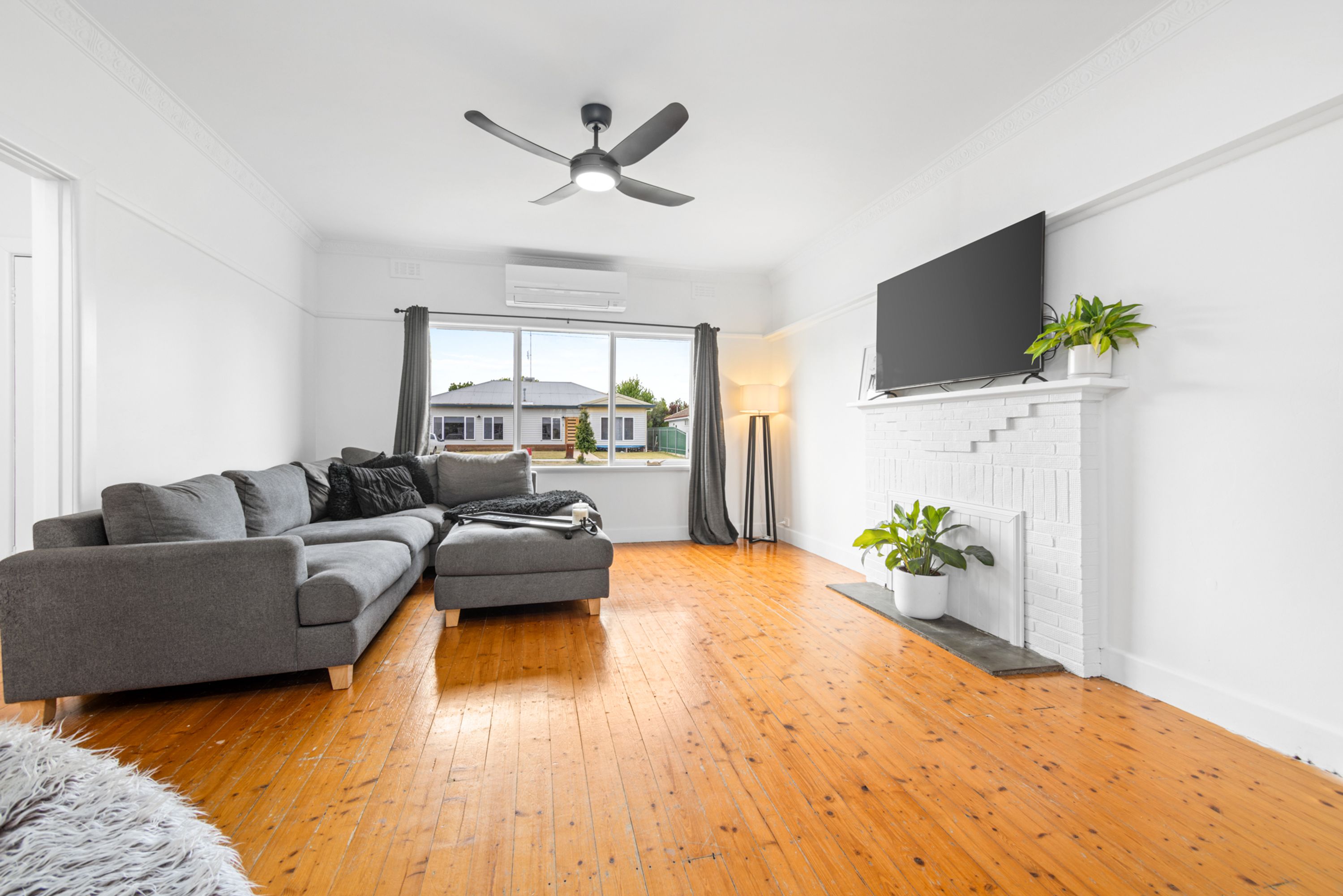 9 Johnson Street, Horsham VIC 3400, Horsham - Thumbnail 2